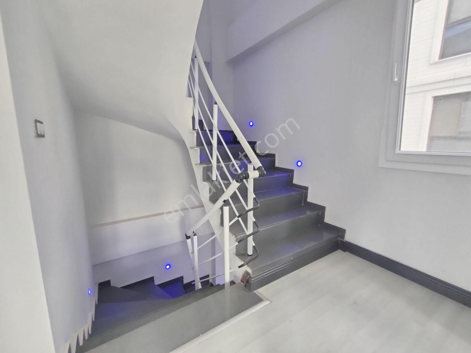 Kartallar'dan Merkezde Parka Cephe.altyapılı 4+1 Müstakil Villa. - Görsel 8