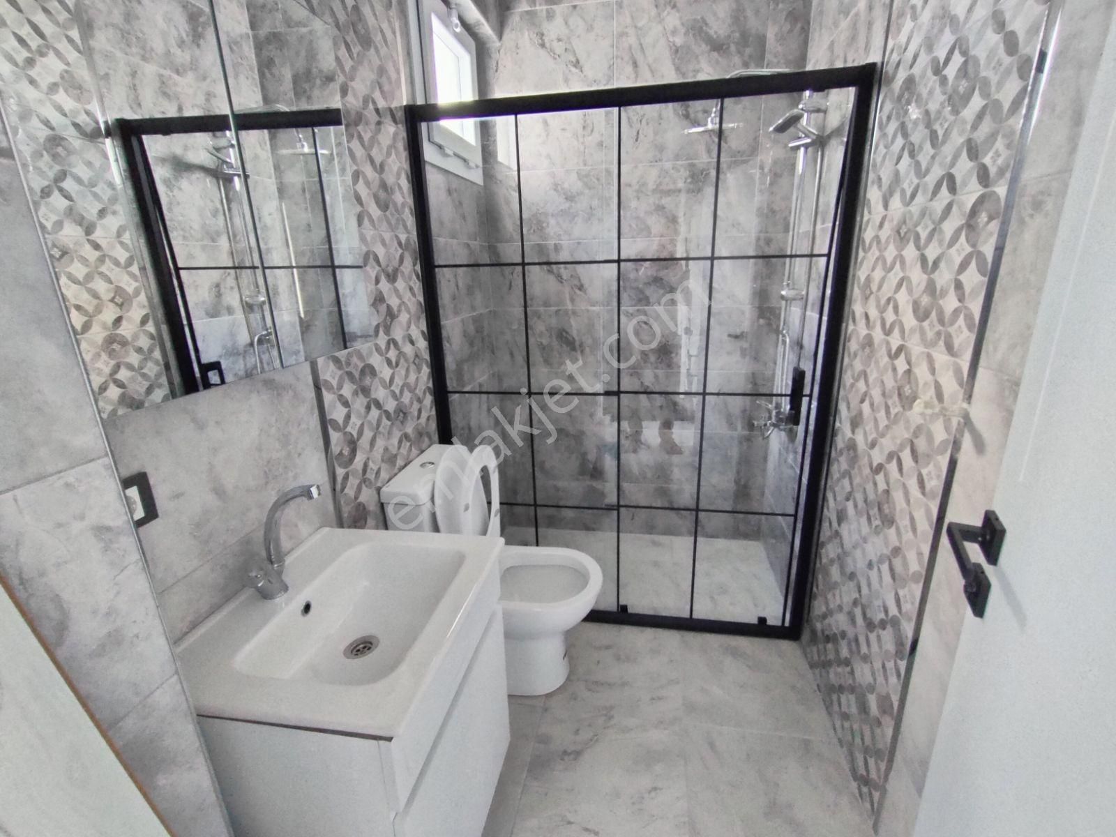 Kartallar'dan Merkezde Parka Cephe.altyapılı 4+1 Müstakil Villa. - Görsel 3