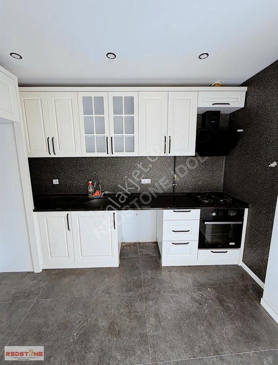 Redstone İdol Gayrimenkulden Gümüşçayda Satılık 2+1 Daire