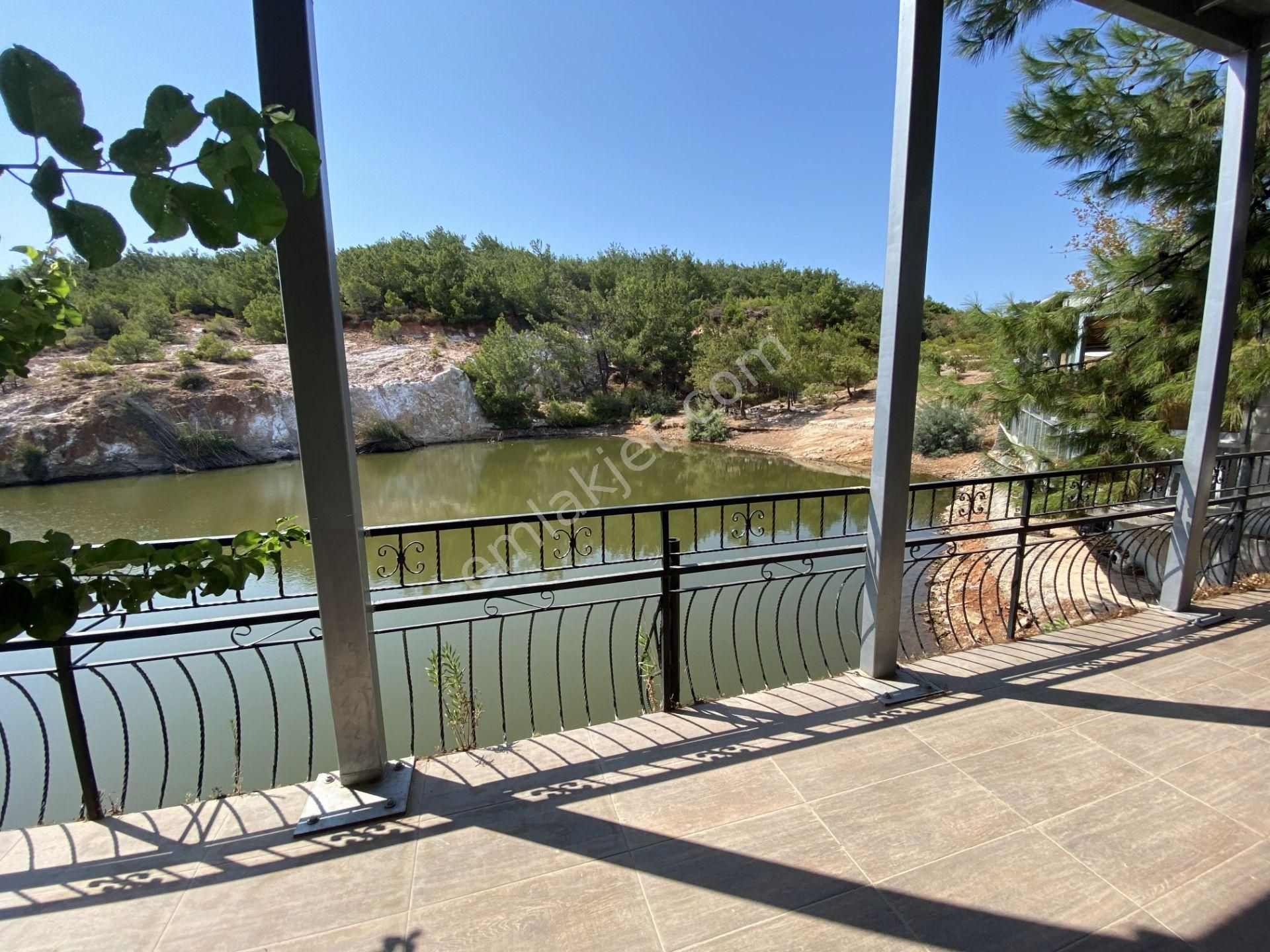 Balıkesir Ayvalık Sarımsaklı Da Satılık Villa. - Görsel 12