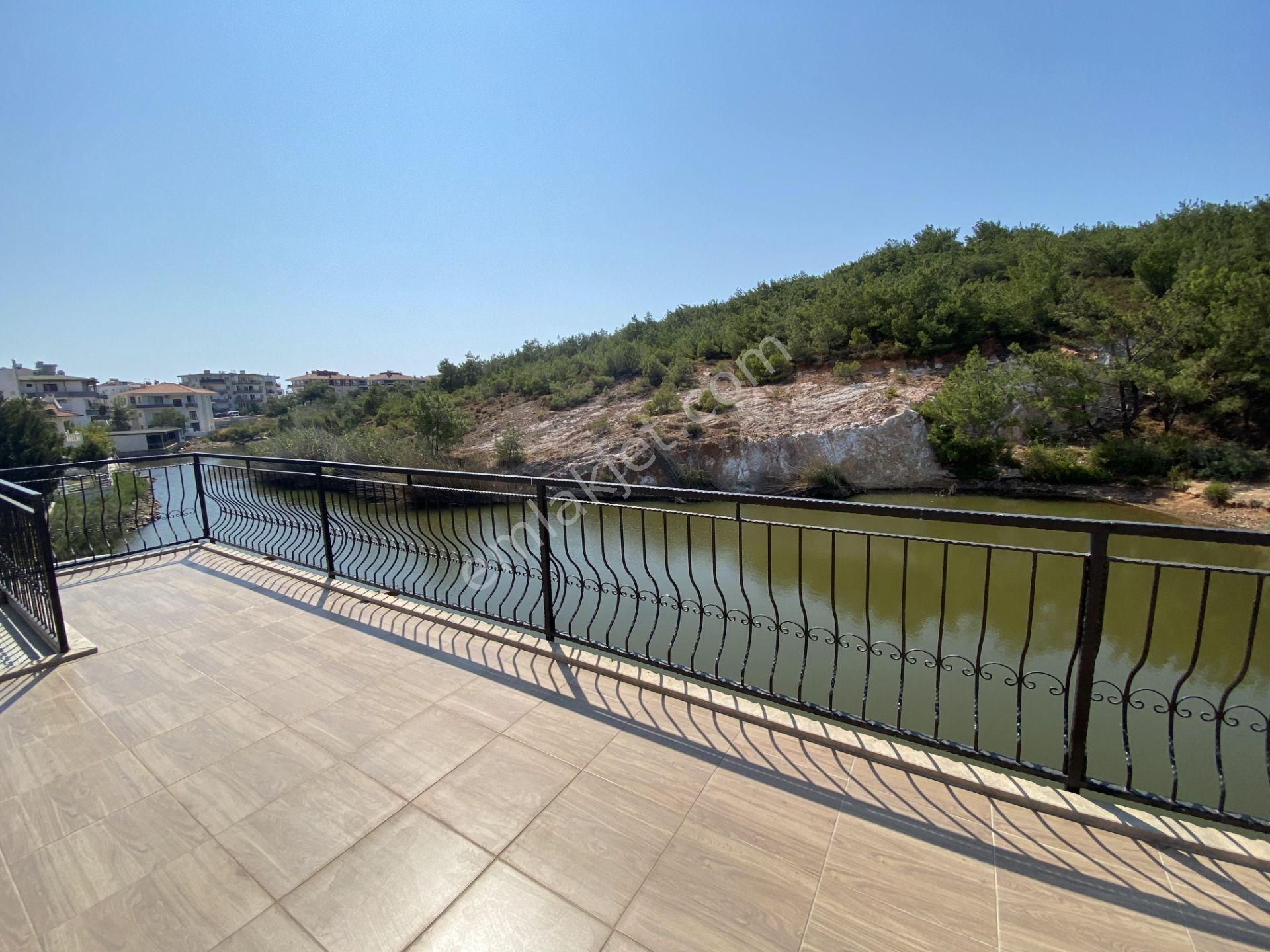 Balıkesir Ayvalık Sarımsaklı Da Satılık Villa. - Görsel 14