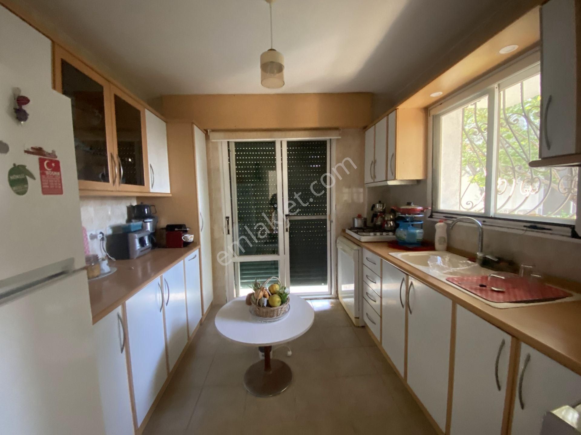 Balıkesir Ayvalık Sarımsaklı Da Satılık Villa.denize Sıfır. - Görsel 3