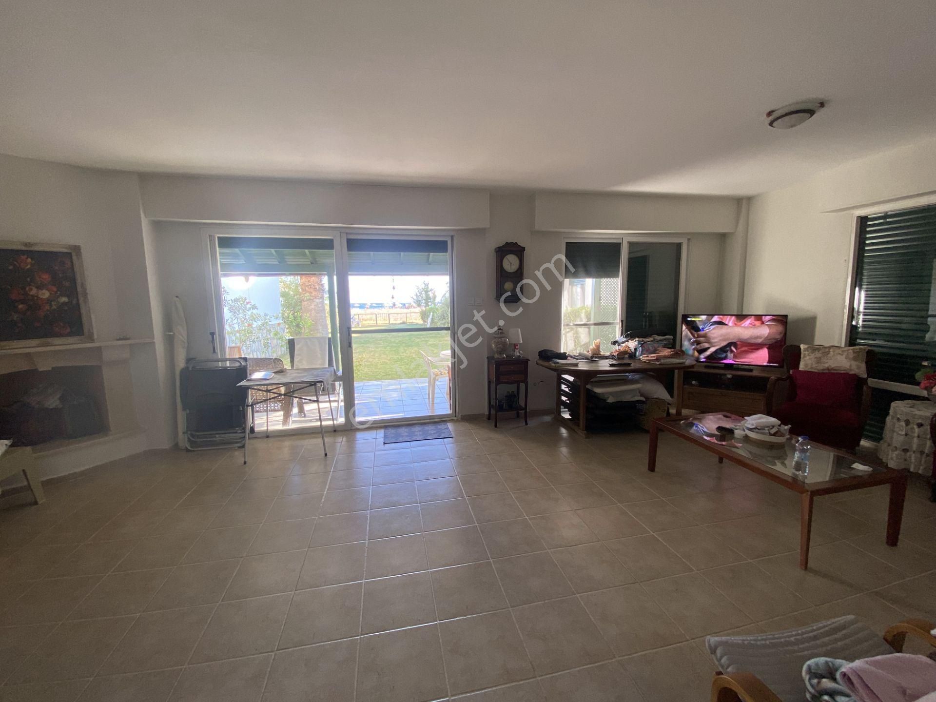 Balıkesir Ayvalık Sarımsaklı Da Satılık Villa.denize Sıfır. - Görsel 19