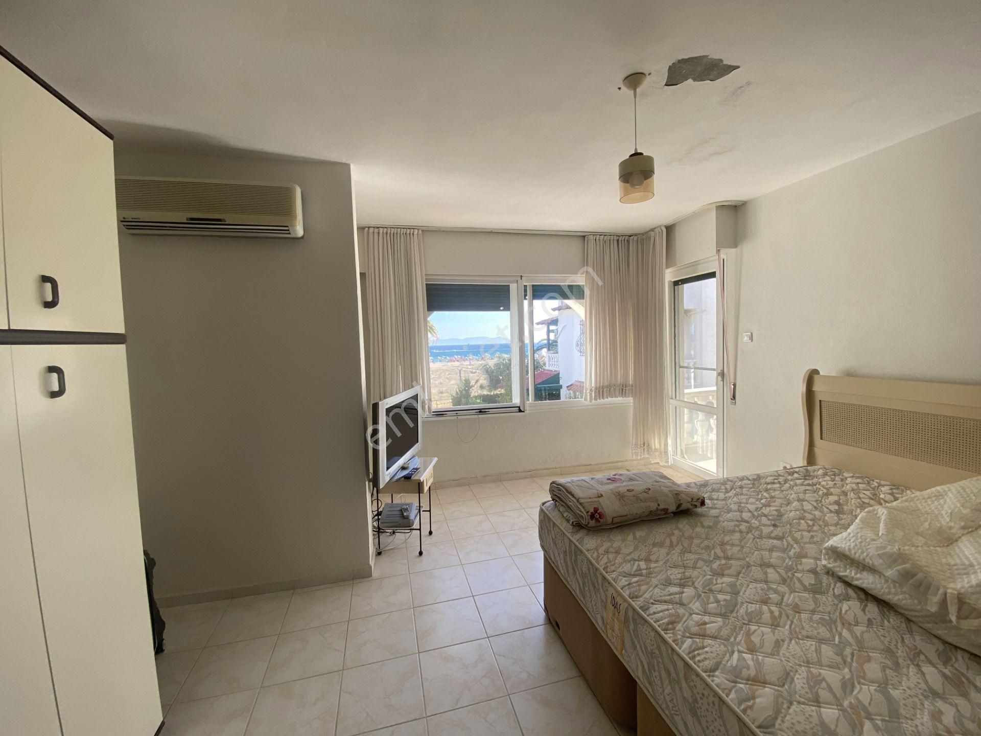 Balıkesir Ayvalık Sarımsaklı Da Satılık Villa.denize Sıfır. - Görsel 6