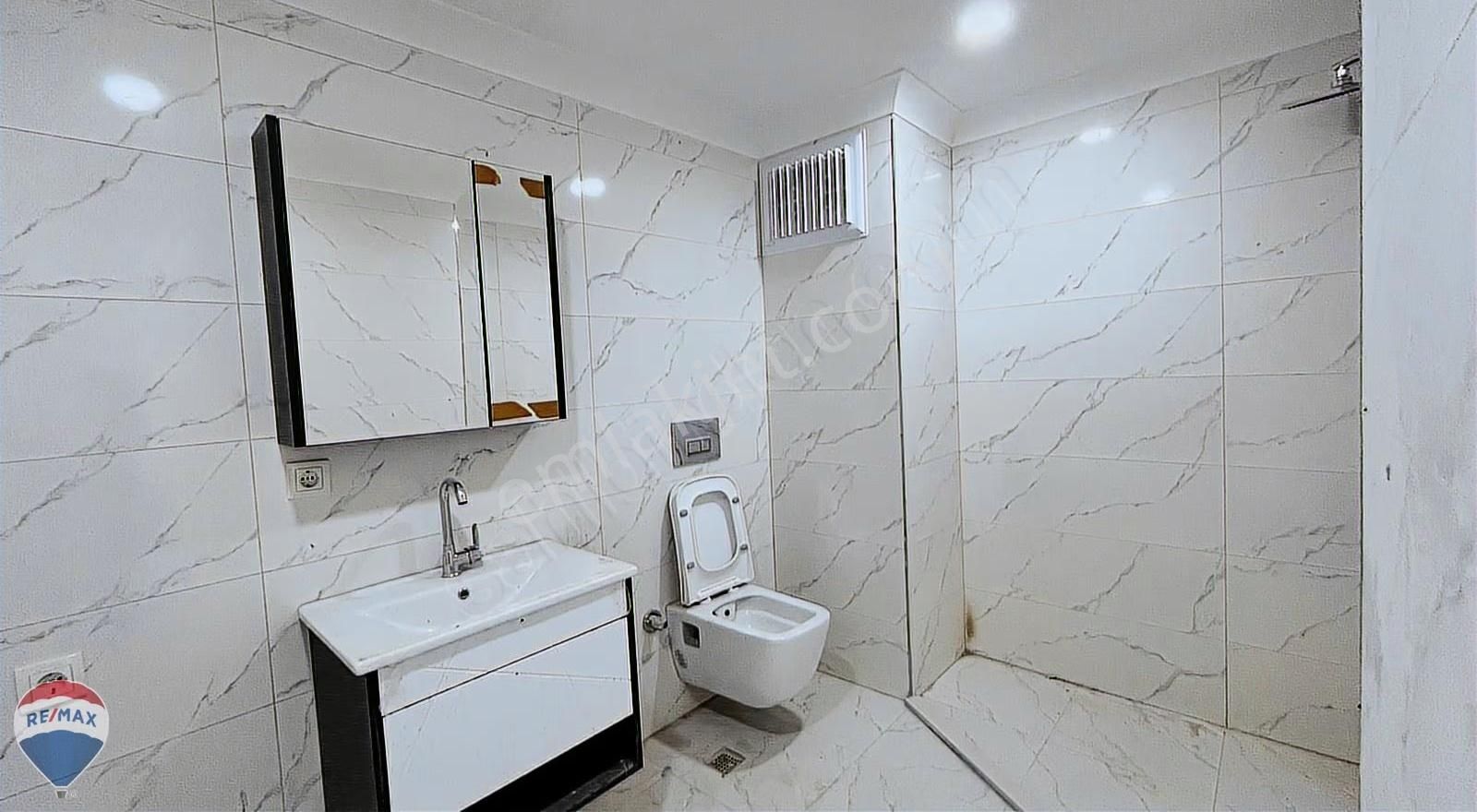 Remax Maviden Arifbey Mah. 3+1 3.kat Cambalkonlu Sıfır Daire - Görsel 3