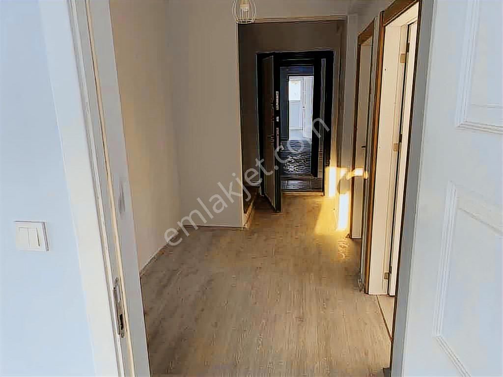 Merkezi Lokasyon Geniş Ferah Dubleks Kaçırılmayacak Fırsat - Görsel 2