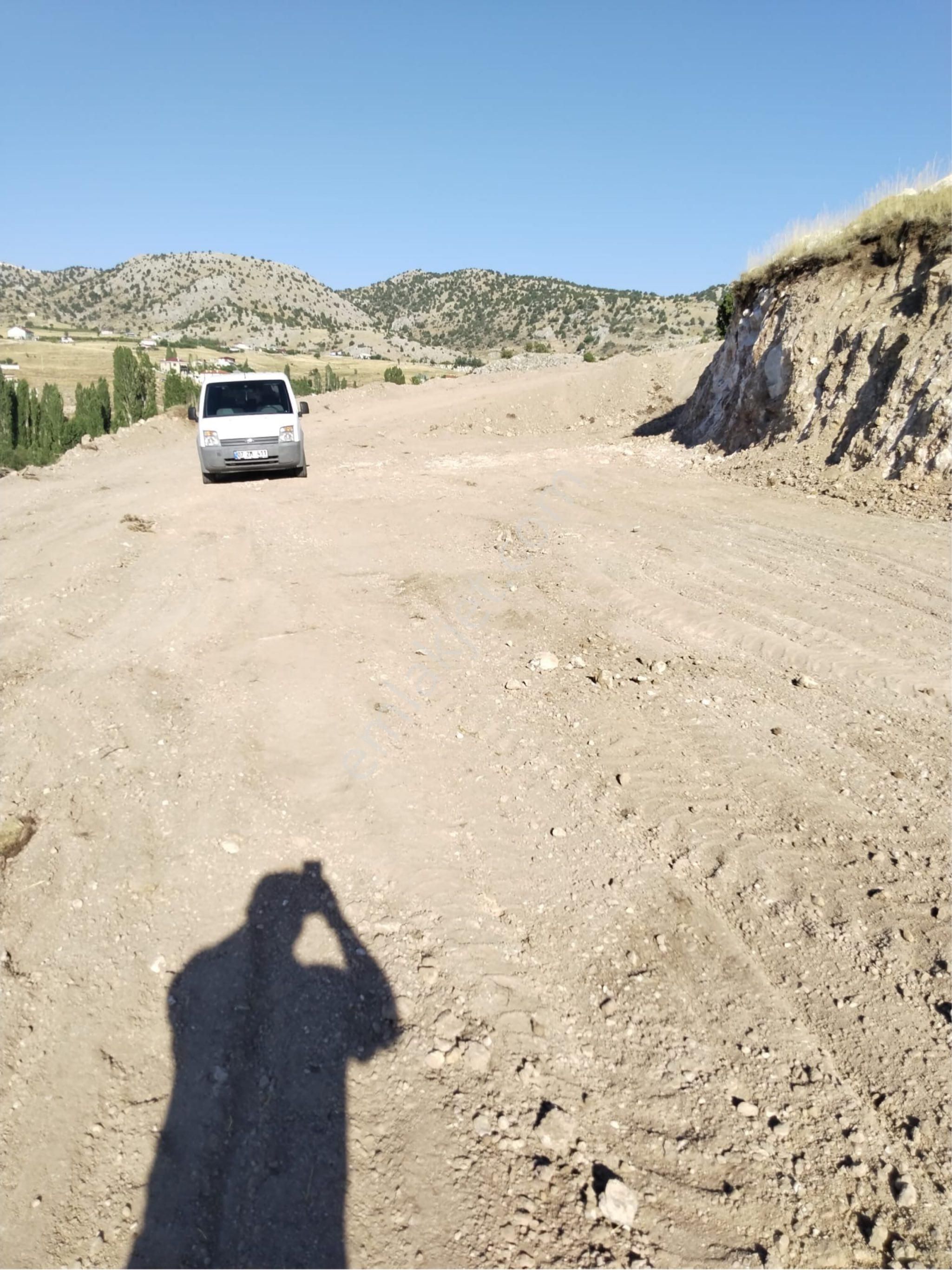 Yerleşimin Merkezinde İmarlı 481 M2 Arsa Fırsatı İlk Yazan Alır. - Görsel 4