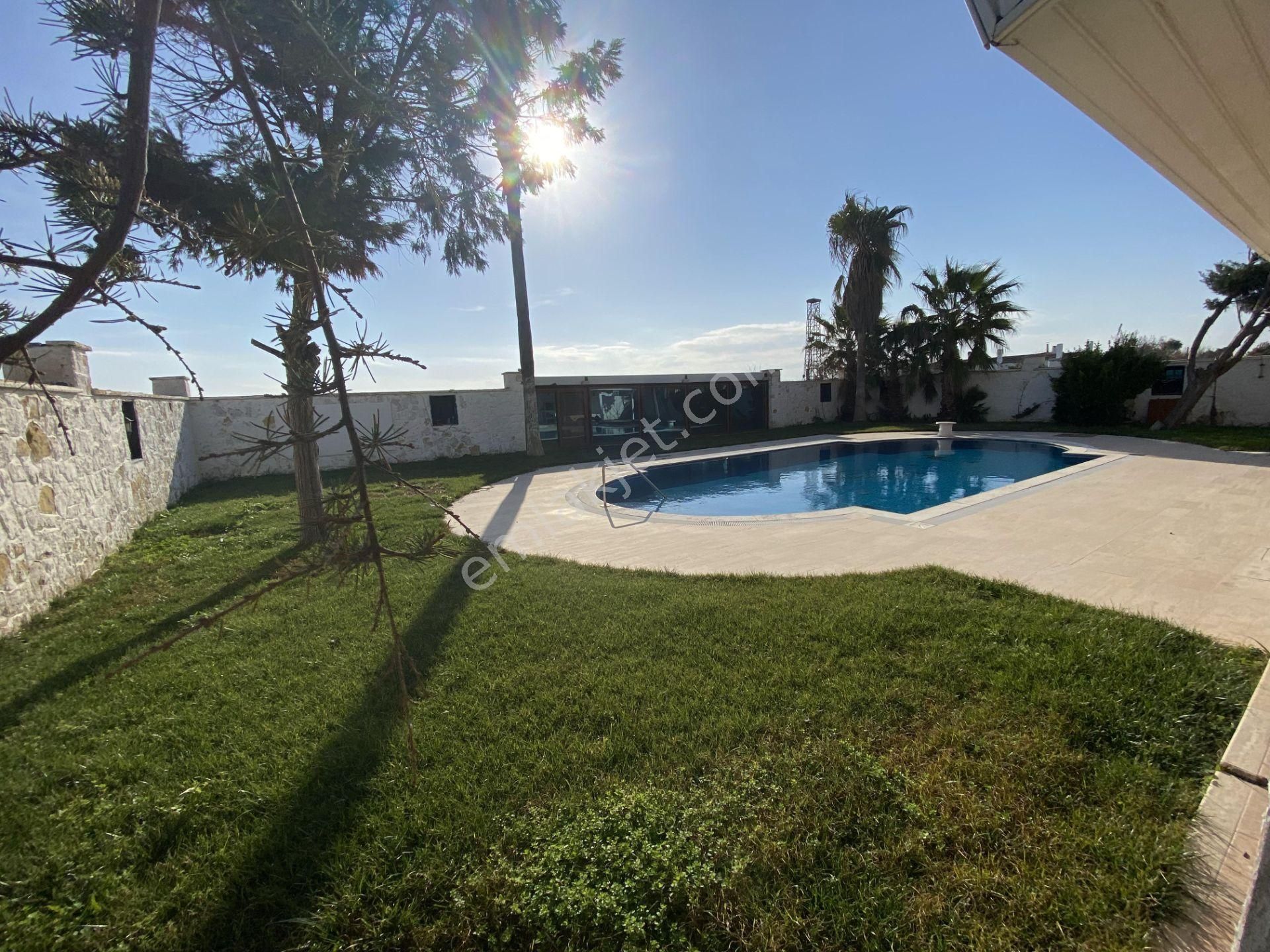 Ayvalık Sarımsaklı Da Satılık Muhtesem Villa.denize Sıfır - Görsel 6