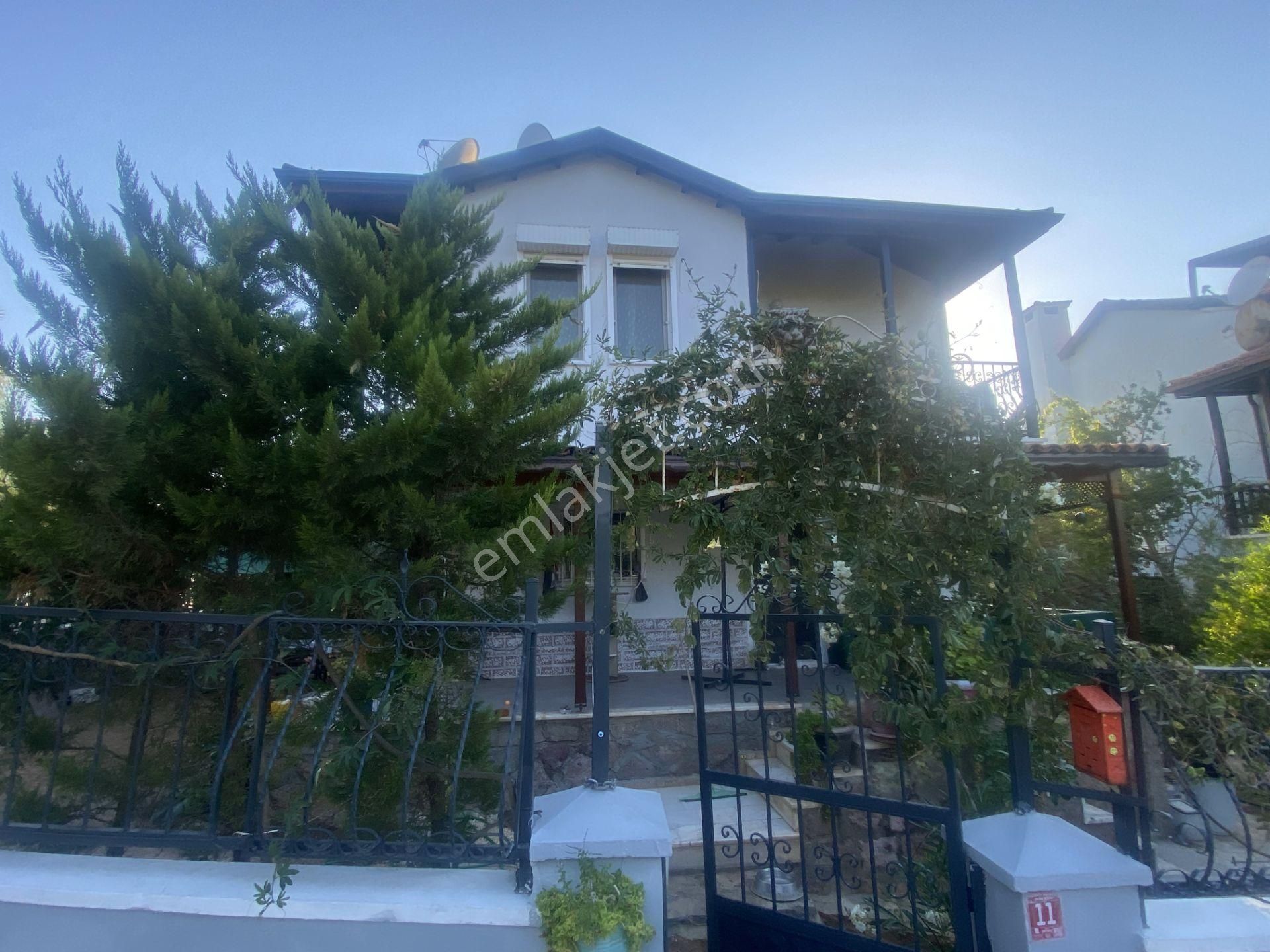 Ayvalık Sarımsaklı Da Satılık Villa.denize Yakın. - Görsel 18