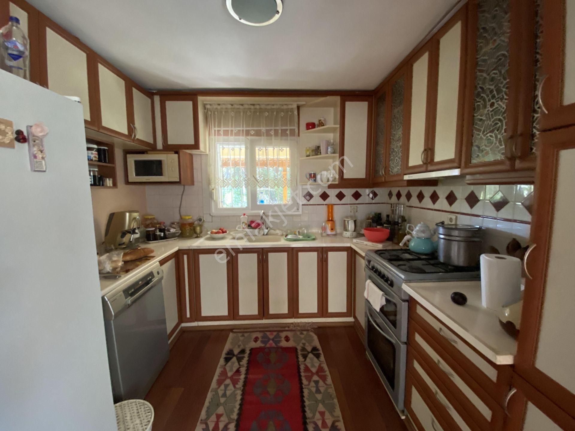 Ayvalık Sarımsaklı Da Satılık Villa.denize Yakın. - Görsel 5