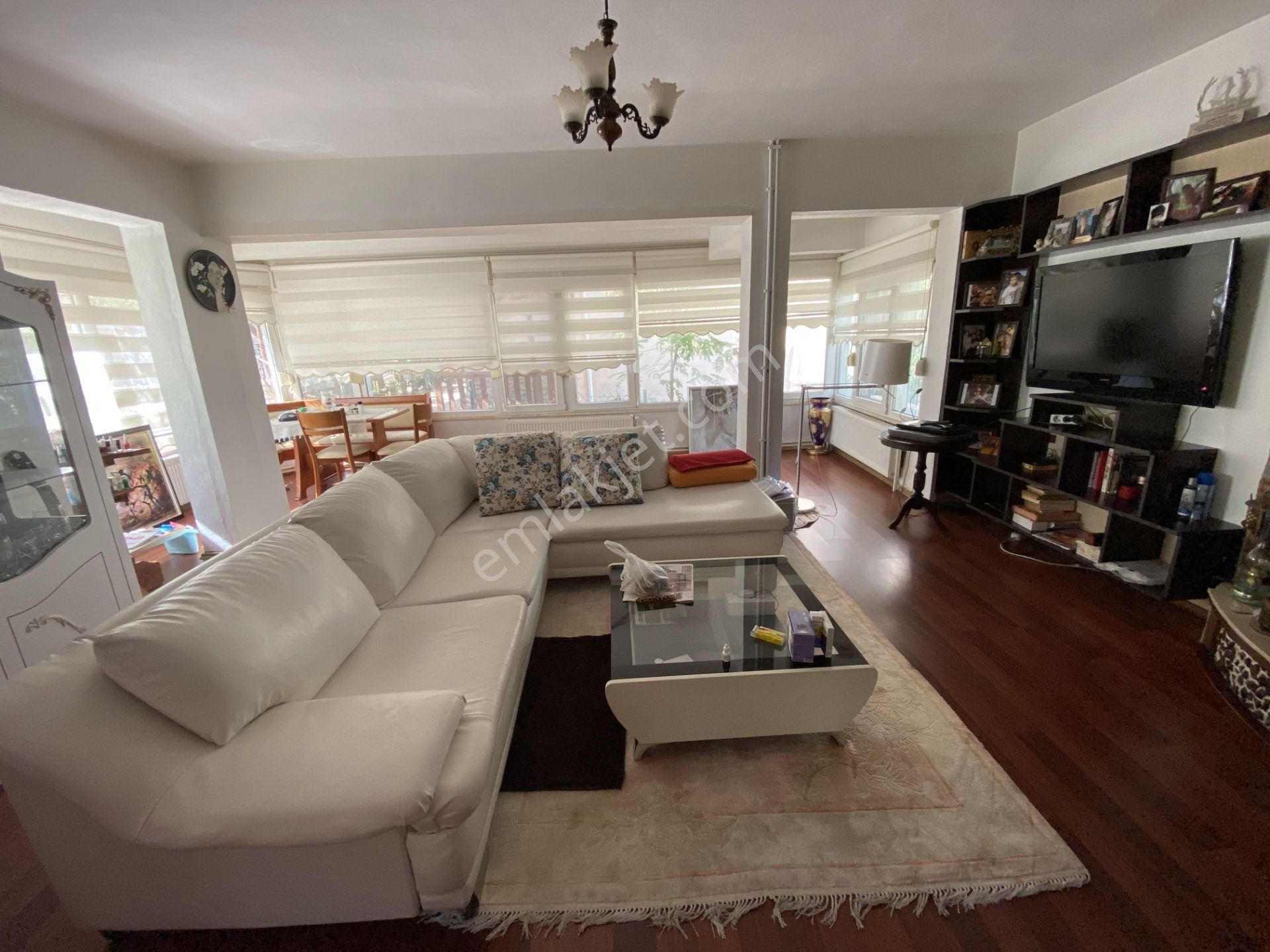 Ayvalık Sarımsaklı Da Satılık Villa.denize Yakın. - Görsel 8