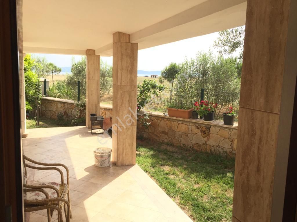 Ayvalık Sarımsaklı Da Satılık Villa.denize 100 Metre Mesafede - Görsel 17