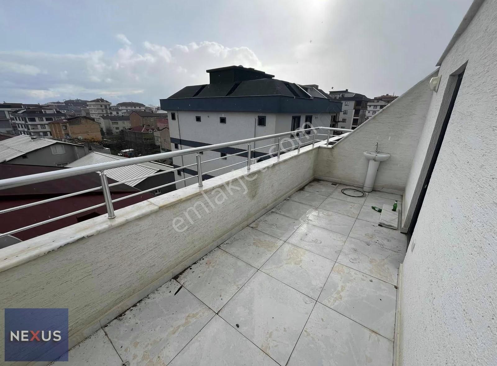 Sultanbeyli Hamidiye Mahlalesin'de 3+1 Satılık Dubleks Daire - Görsel 6