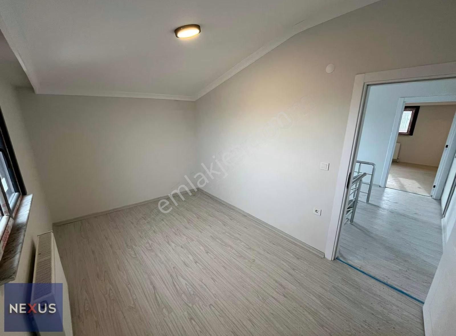 Sultanbeyli Hamidiye Mahlalesin'de 3+1 Satılık Dubleks Daire - Görsel 7