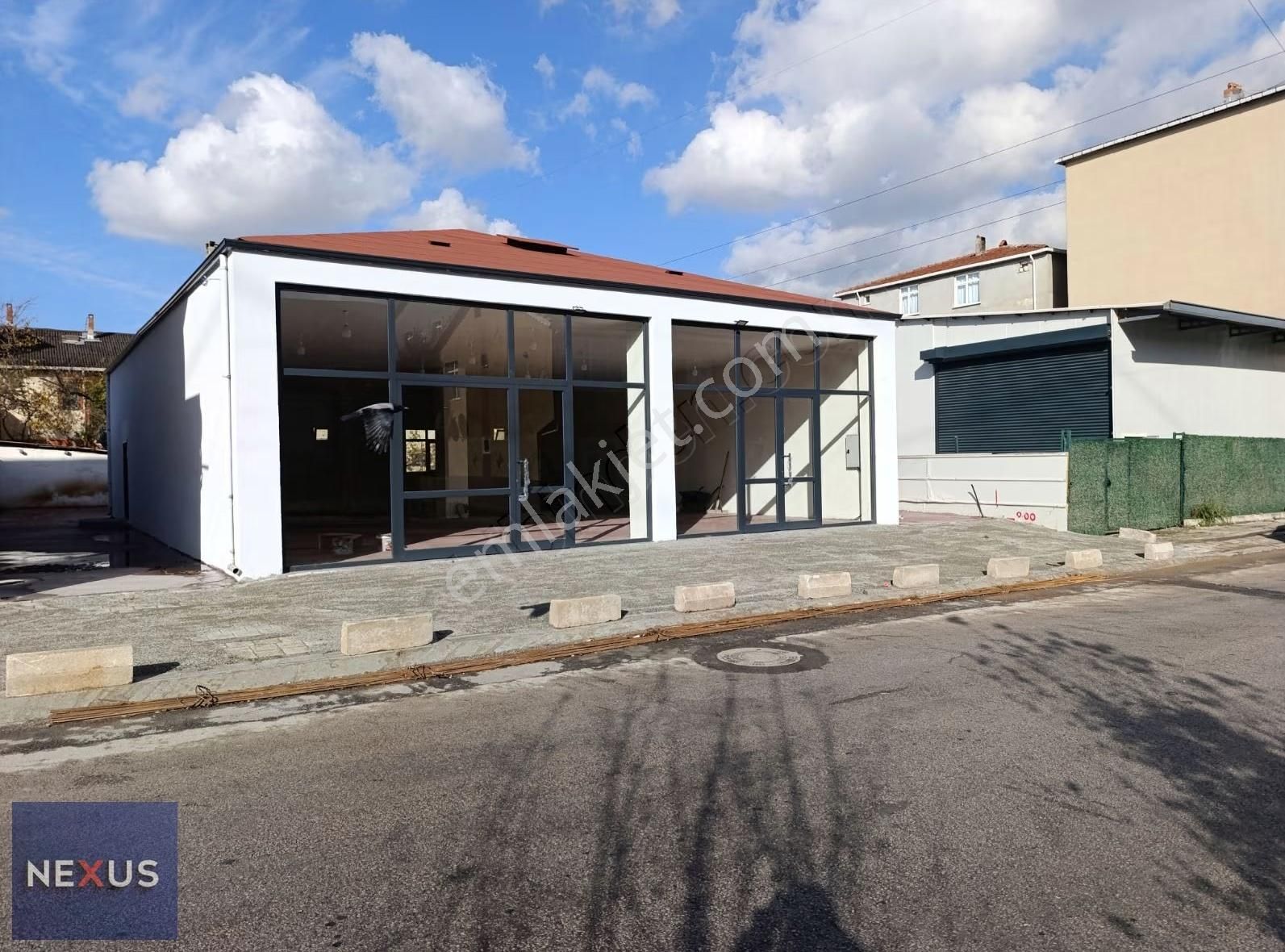 Sancaktepe'de 450 M² Sanayi Elektrikli Kiralık İmalathane & Depo - Görsel 13