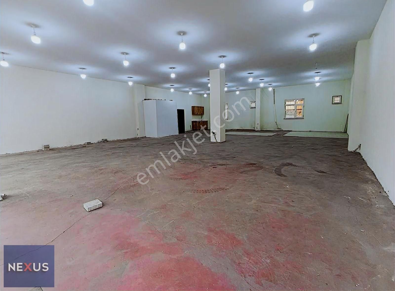 Sancaktepe'de 450 M² Sanayi Elektrikli Kiralık İmalathane & Depo - Görsel 15