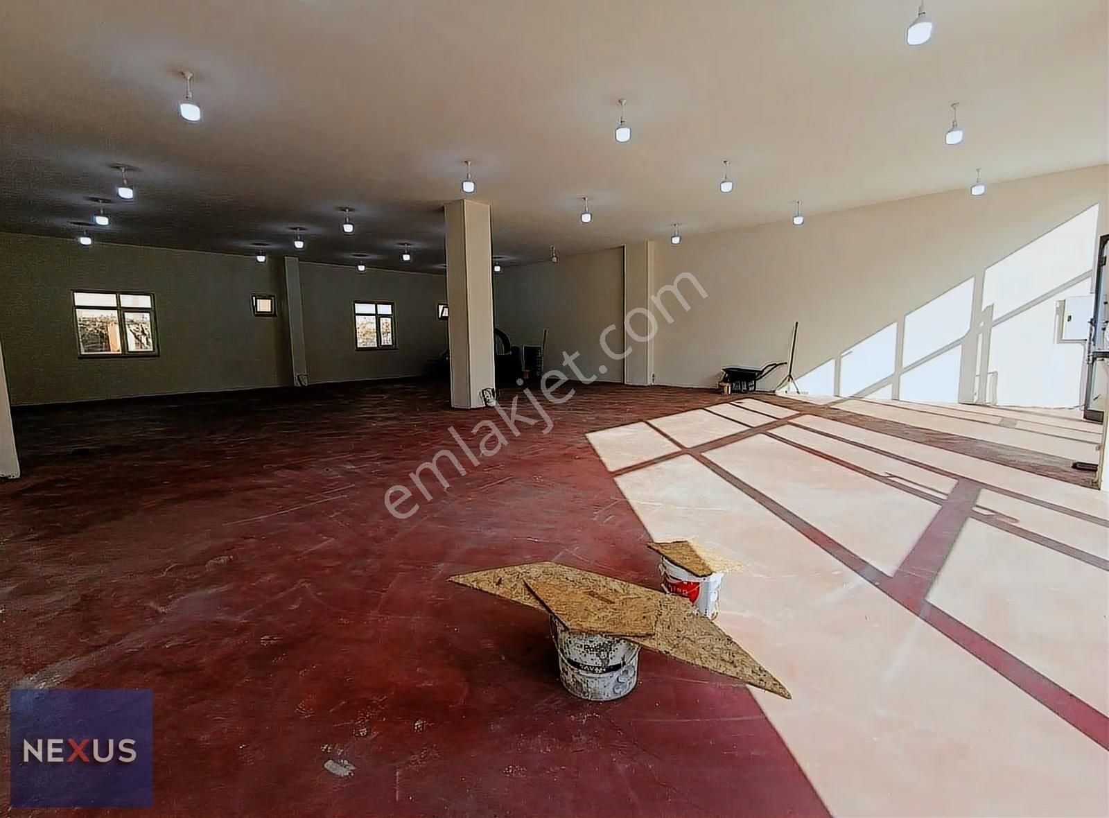 Sancaktepe'de 450 M² Sanayi Elektrikli Kiralık İmalathane & Depo - Görsel 9