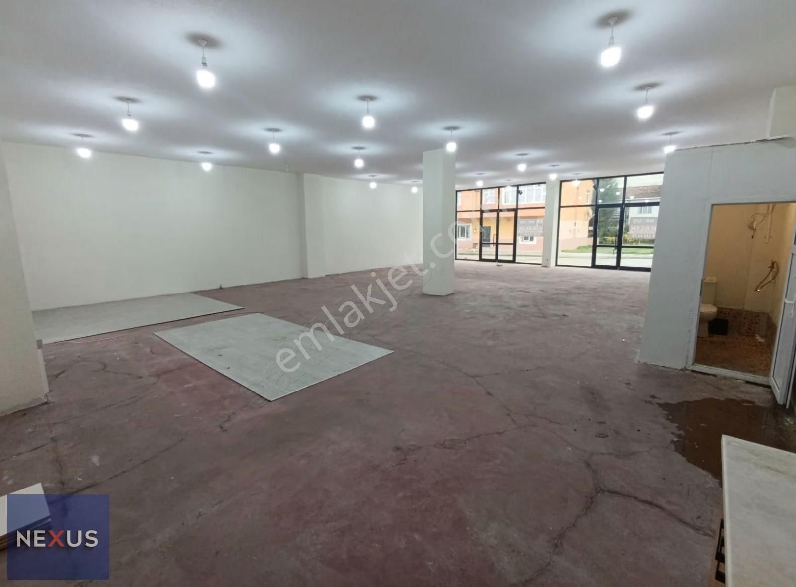 Sancaktepe'de 450 M² Sanayi Elektrikli Kiralık İmalathane & Depo - Görsel 19