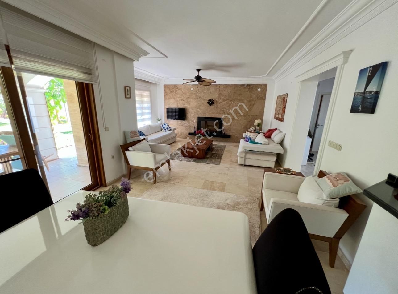 Balıkesir Ayvalık Sarımsaklı Da Satılık Villa.denize Sıfır. - Görsel 10