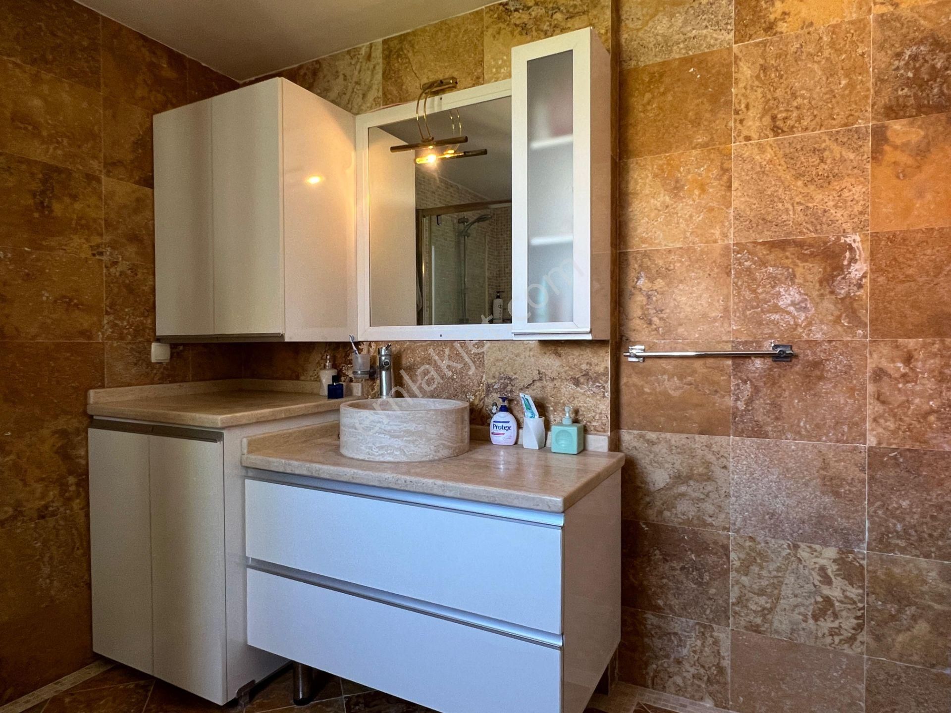 Balıkesir Ayvalık Sarımsaklı Da Satılık Villa.denize Sıfır. - Görsel 7