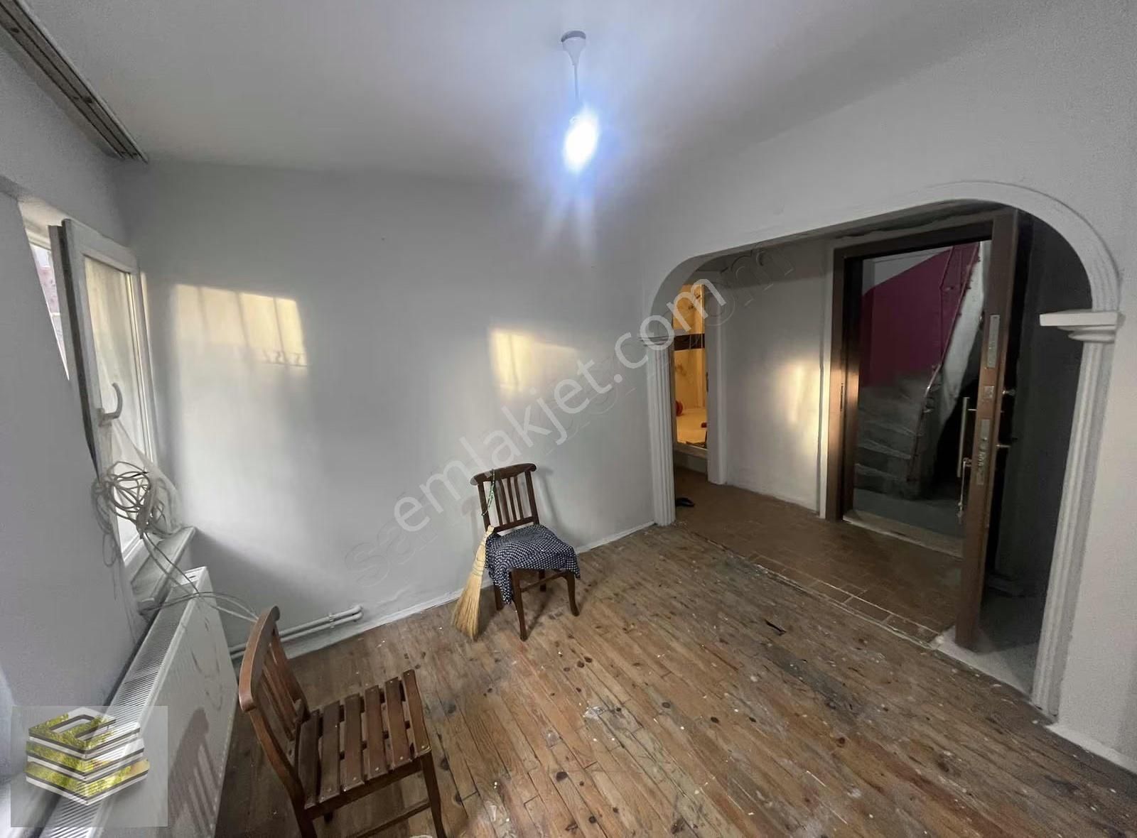 Ekipten Adalet Mahallesinde Doğalgazlı Satılık Daire - Görsel 26