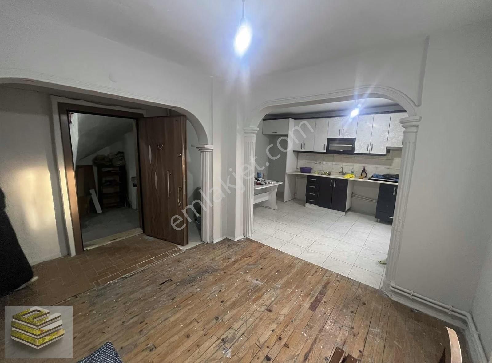 Ekipten Adalet Mahallesinde Doğalgazlı Satılık Daire - Görsel 13