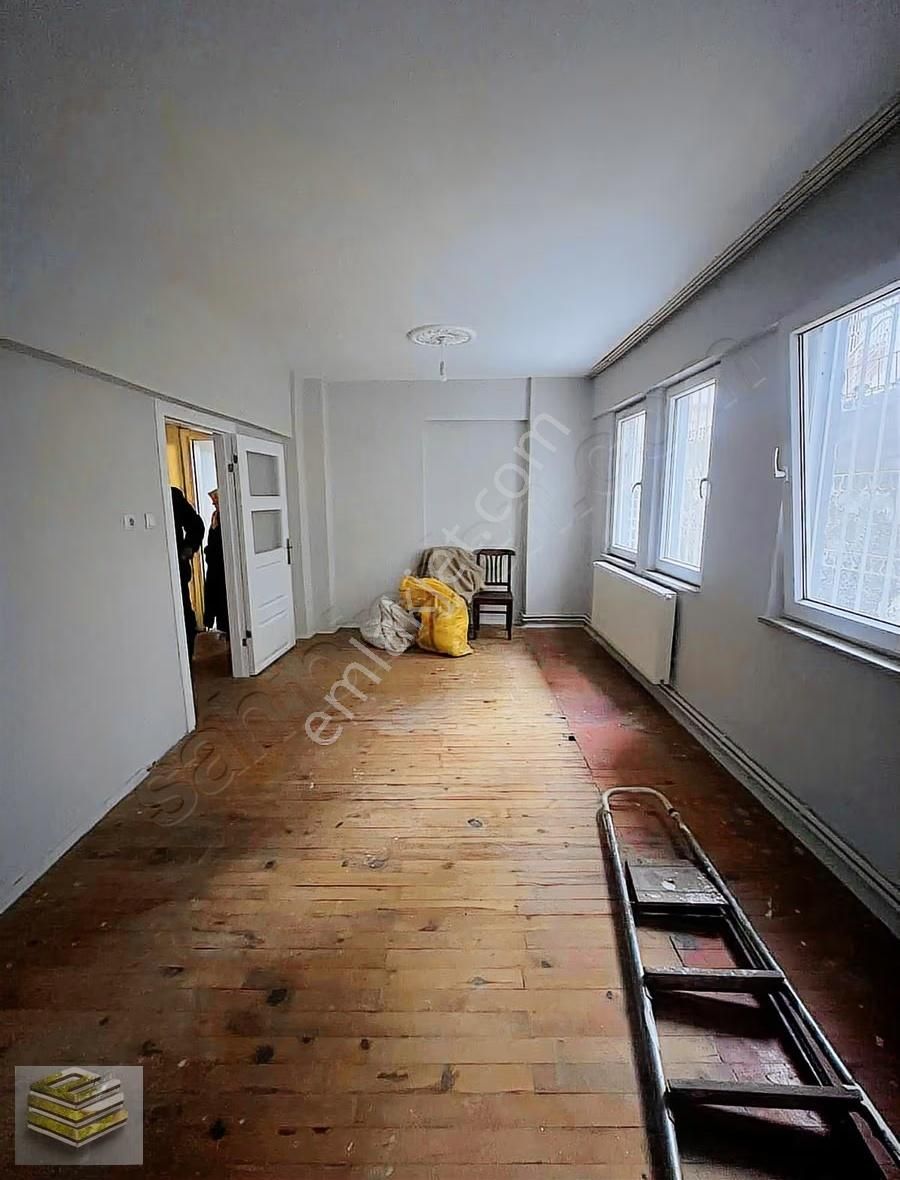 Ekipten Adalet Mahallesinde Doğalgazlı Satılık Daire - Görsel 12