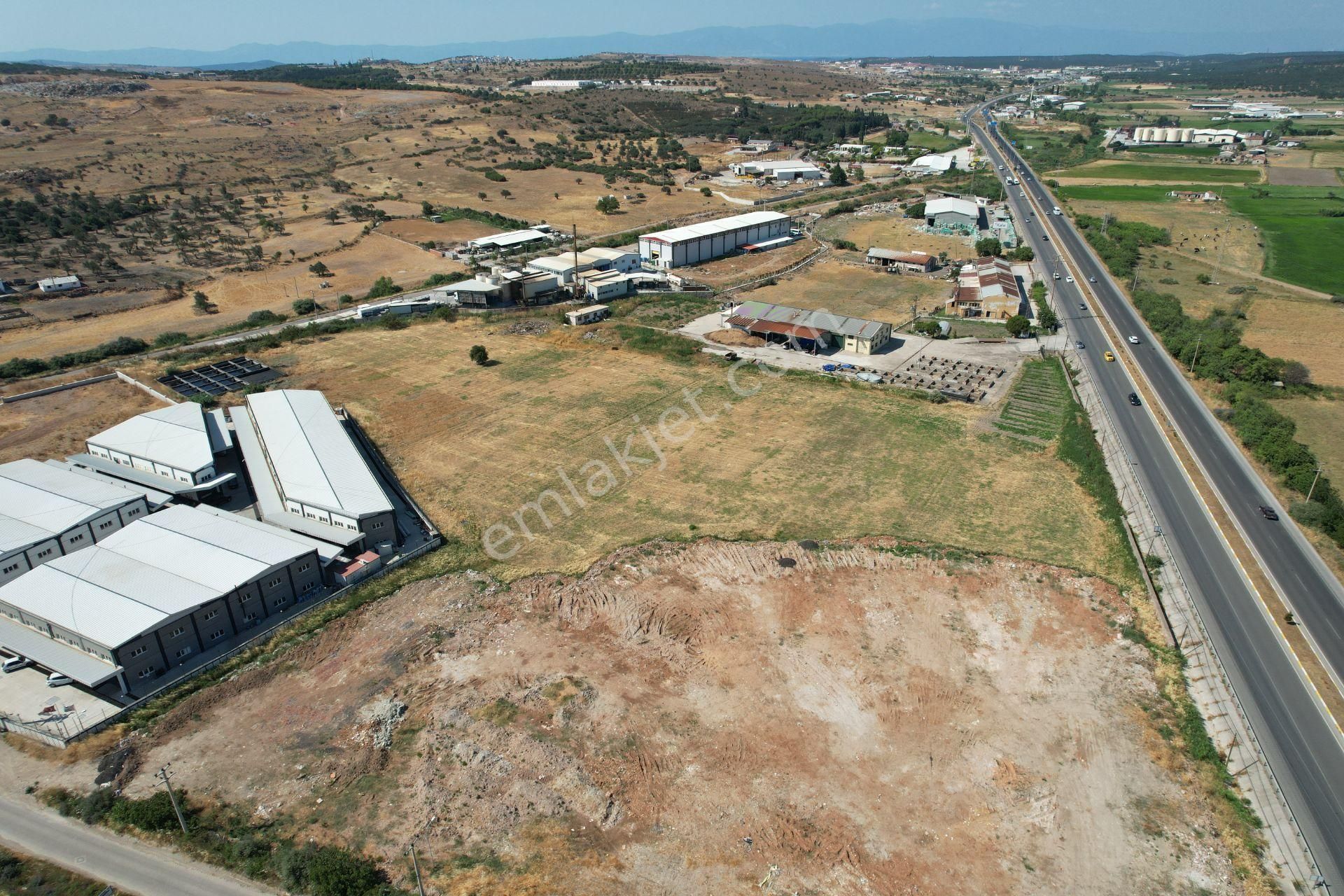 Ayvalık Kucukköy De Satılık 22 Donum Sanayi İmarlı Arsa. - Görsel 3