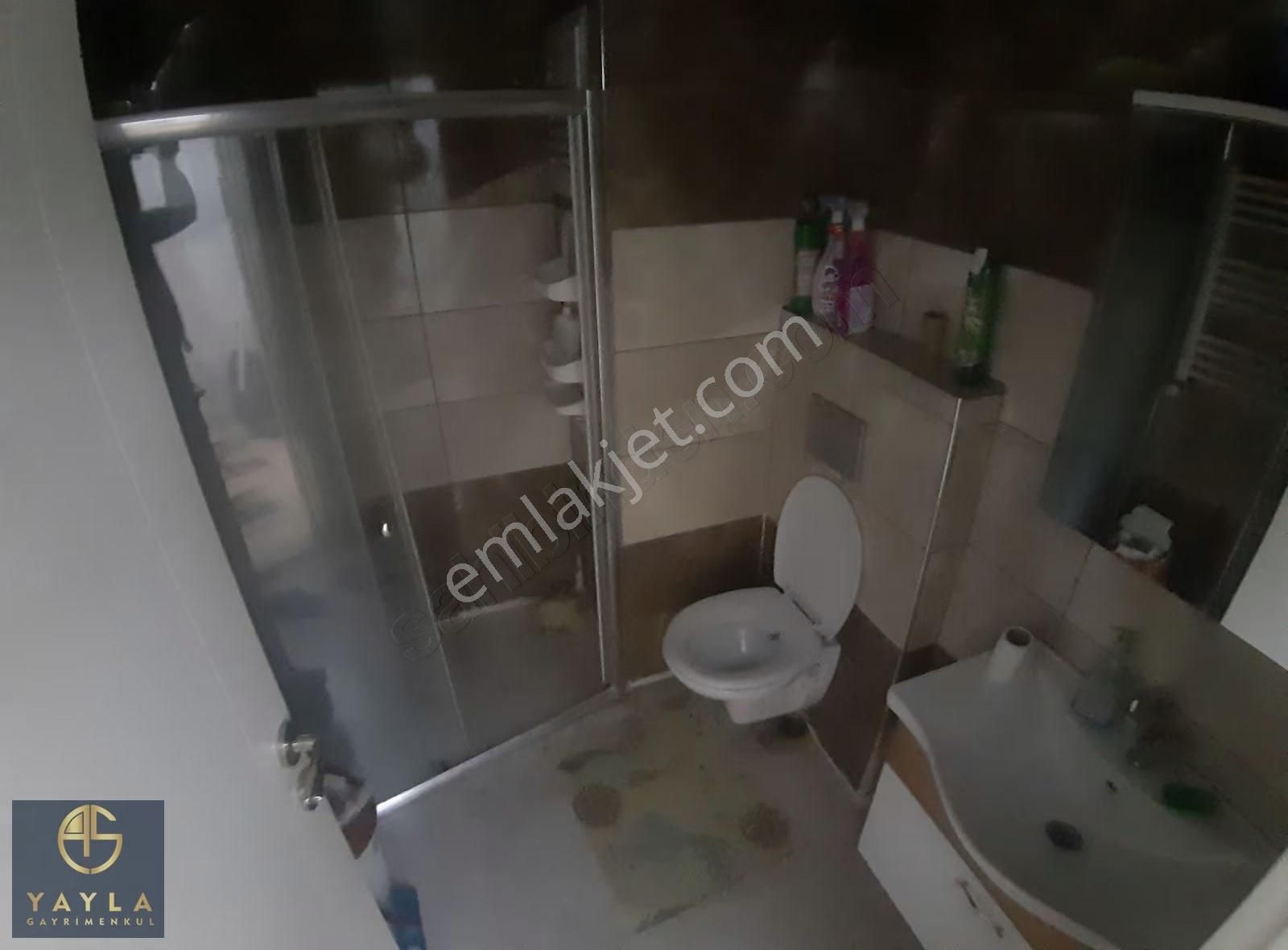 Acıl Satılık 1+1 Daıre Tramvaya 200 Mt Mesafede Fırsat - Görsel 2