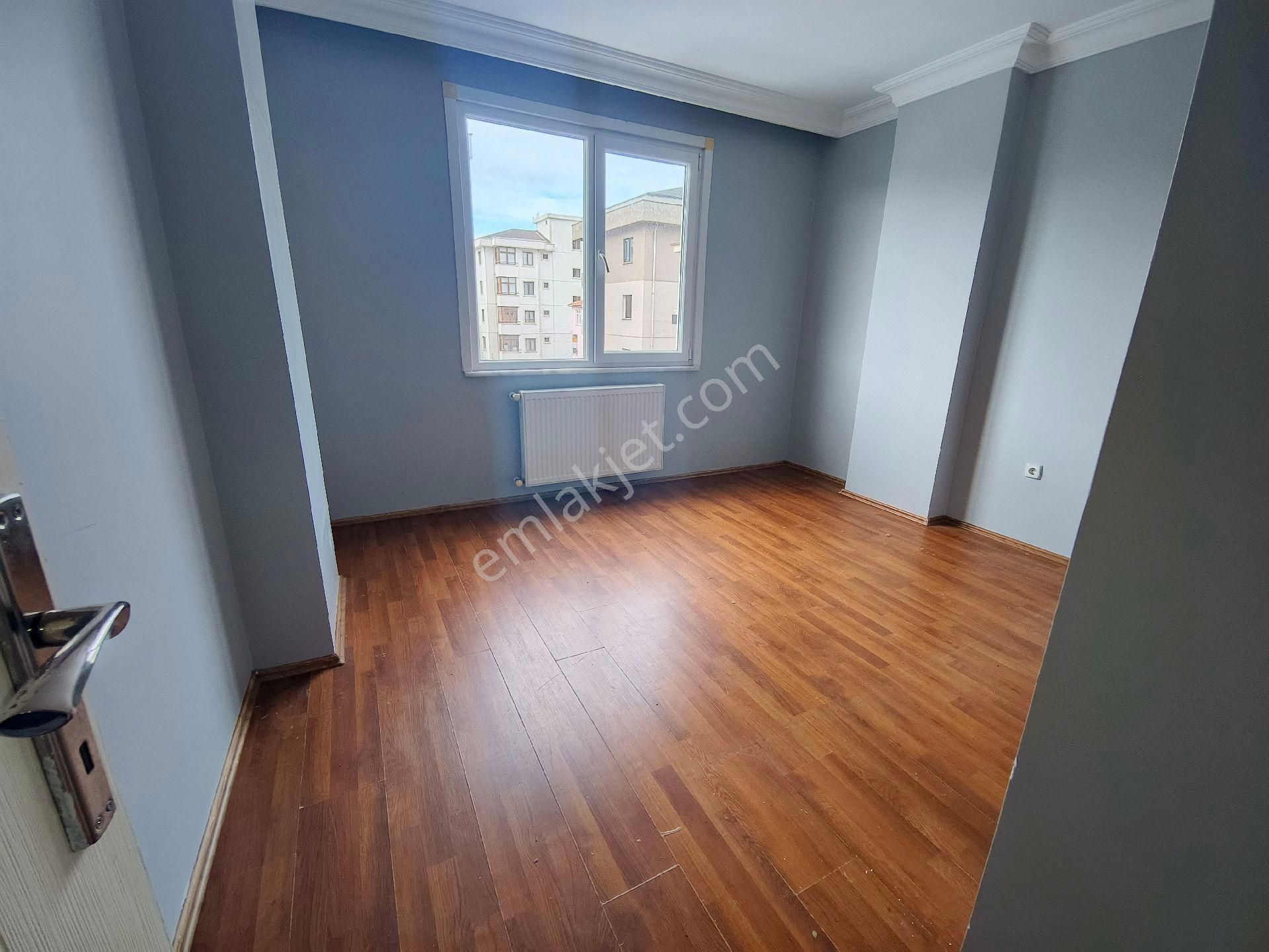 Güneyden Metroya 6 Dakika Yürüme 3+1.95m2 Ara Kat Daire - Görsel 28