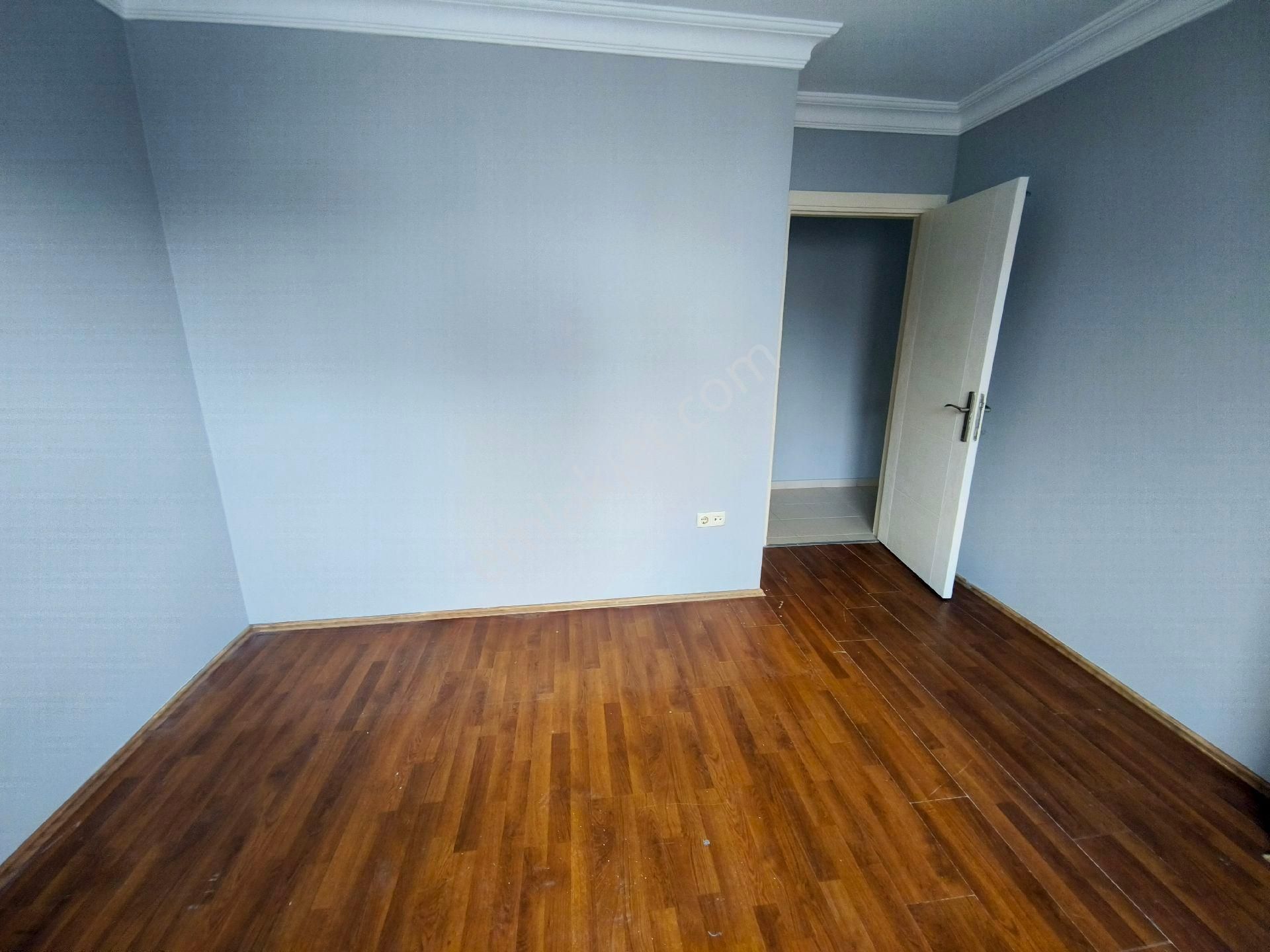 Güneyden Metroya 6 Dakika Yürüme 3+1.95m2 Ara Kat Daire - Görsel 29