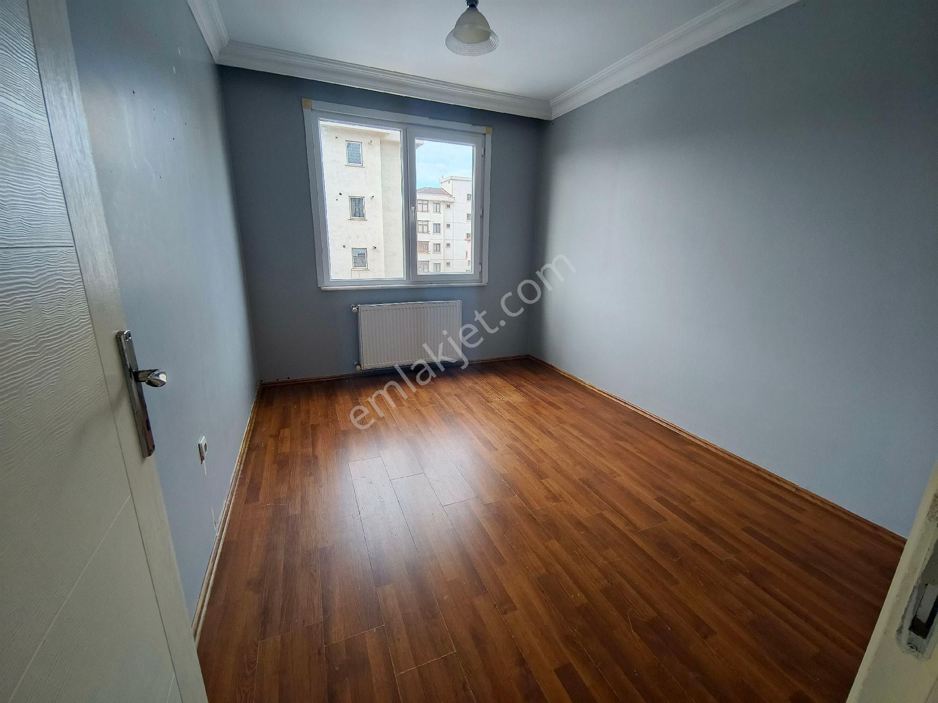 Güneyden Metroya 6 Dakika Yürüme 3+1.95m2 Ara Kat Daire - Görsel 20