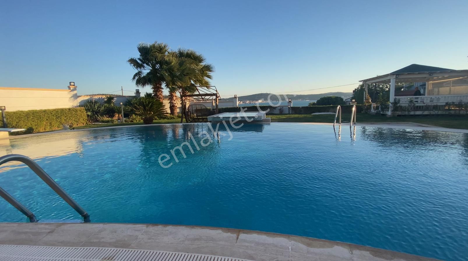 Balıkesir Ayvalık Cunda Adasında Satılık Muhtesem Malikane - Görsel 28