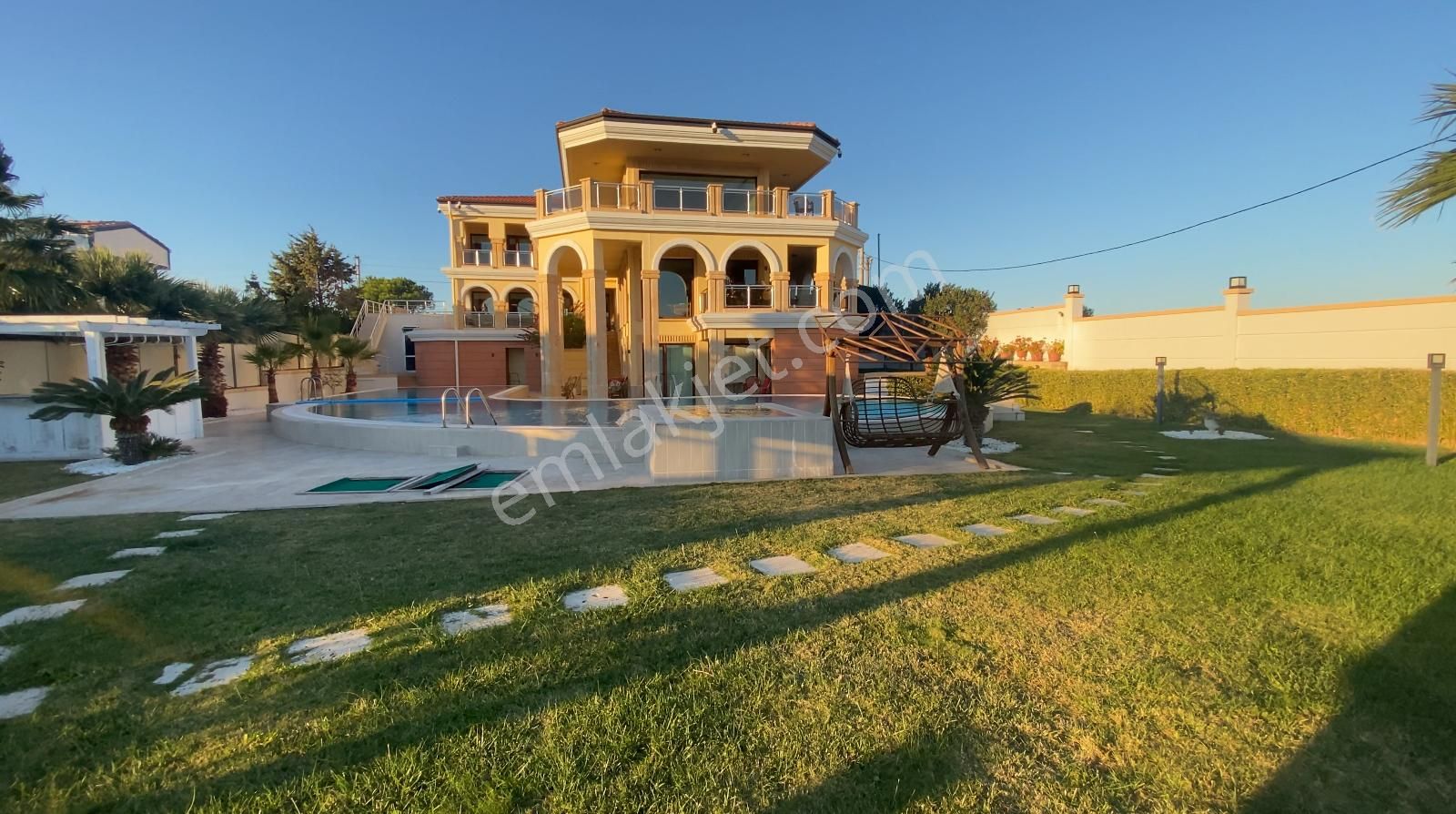 Balıkesir Ayvalık Cunda Adasında Satılık Muhtesem Malikane - Görsel 26