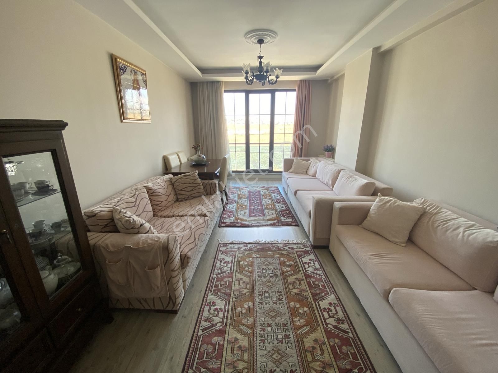 Gültepe'de 5+1 Satılık Asansörlü Otoparklı 190 M2 Dubleks Daire