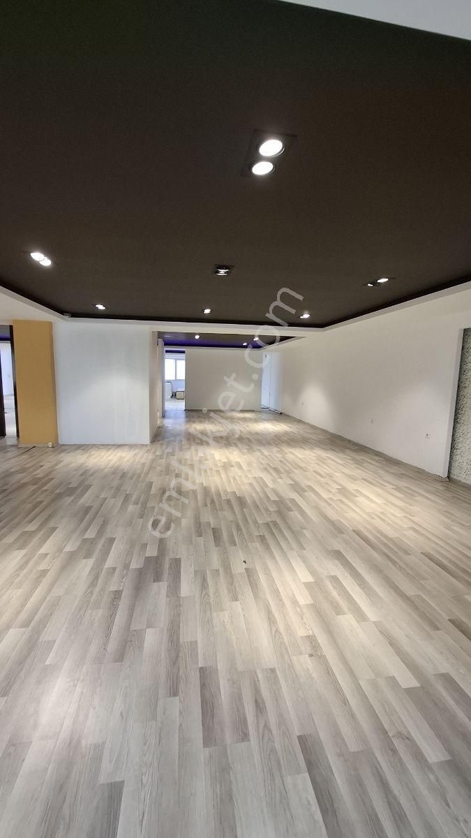 Namlı'dan Yıkık Kemer Meydanda 250 M² Kiralık Ofis - Görsel 2