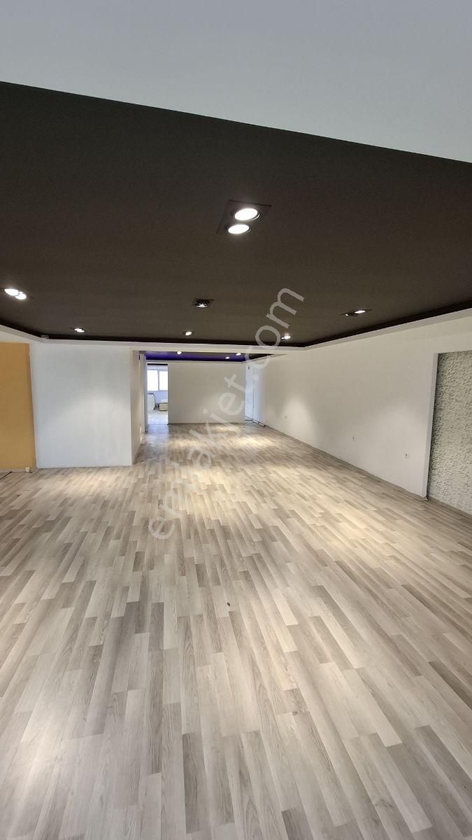 Namlı'dan Yıkık Kemer Meydanda 250 M² Kiralık Ofis - Görsel 4
