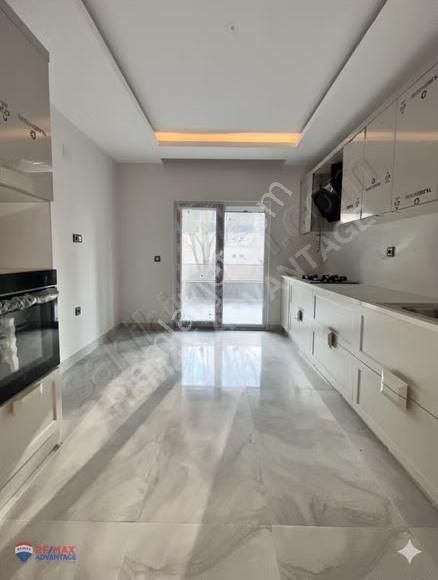 Remax Advantage-çelebi Podyum Ayrıcalığı Seçkin 3+1 Daire - Görsel 10