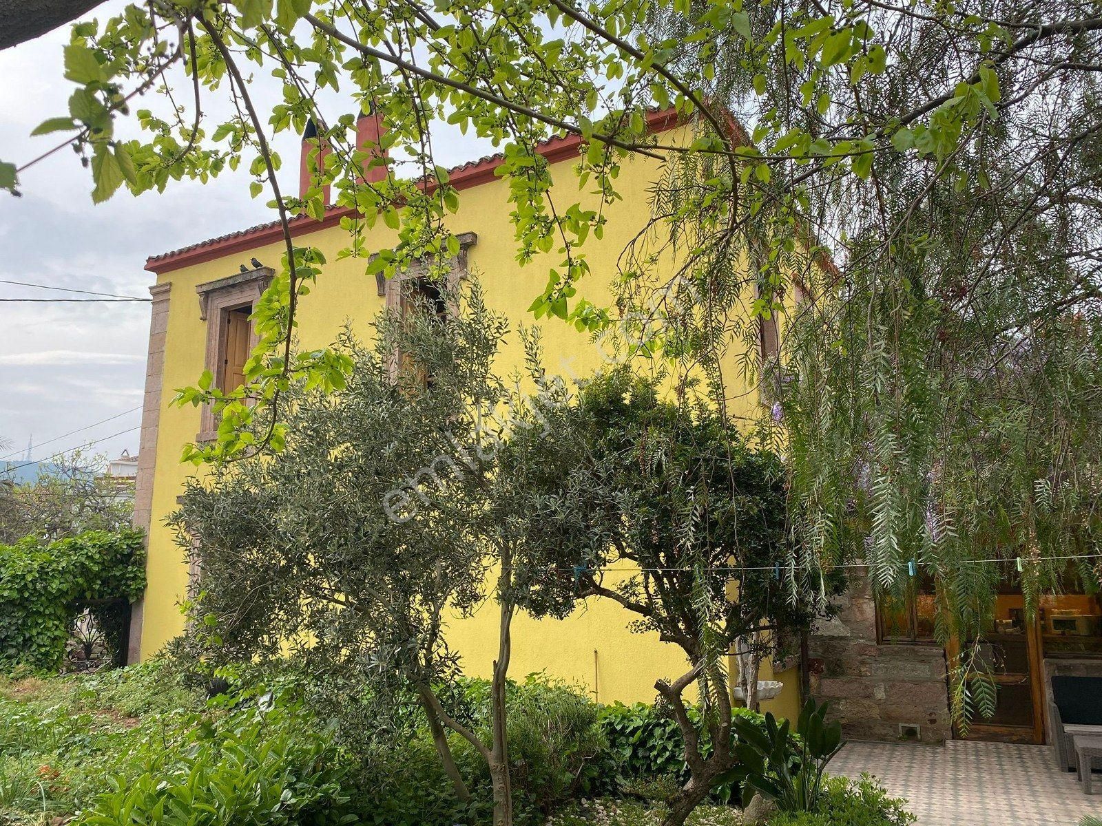 Ayvalık Cunda Da Satılık Mukemmel Taş Ev.geniş Bahceli - Görsel 6