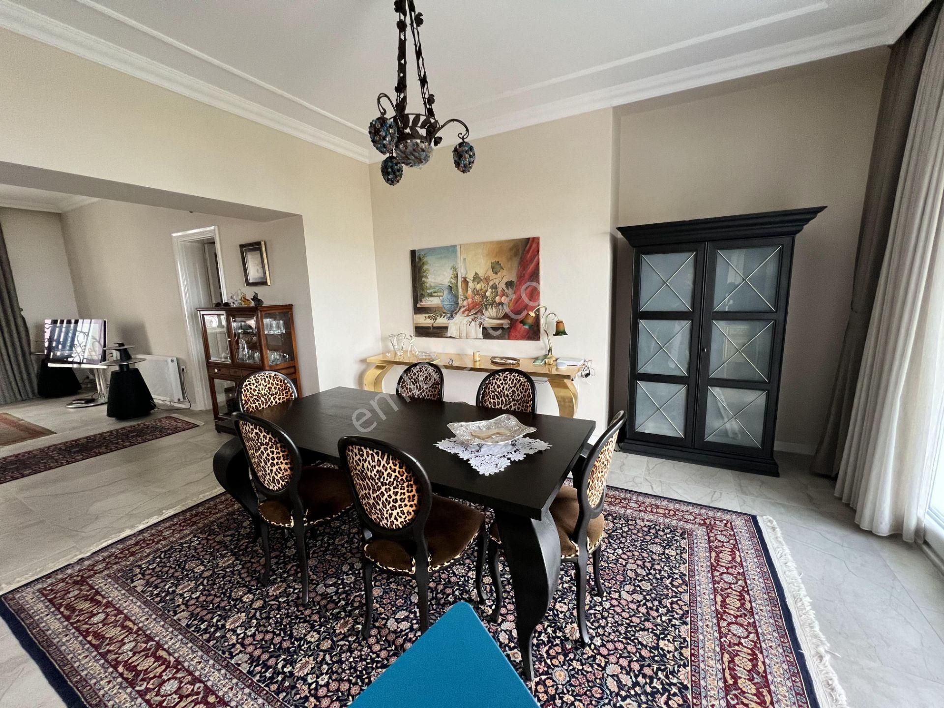 Balıkesir Ayvalık Camlık Ta Satılık Muhtesem Köşk - Görsel 20