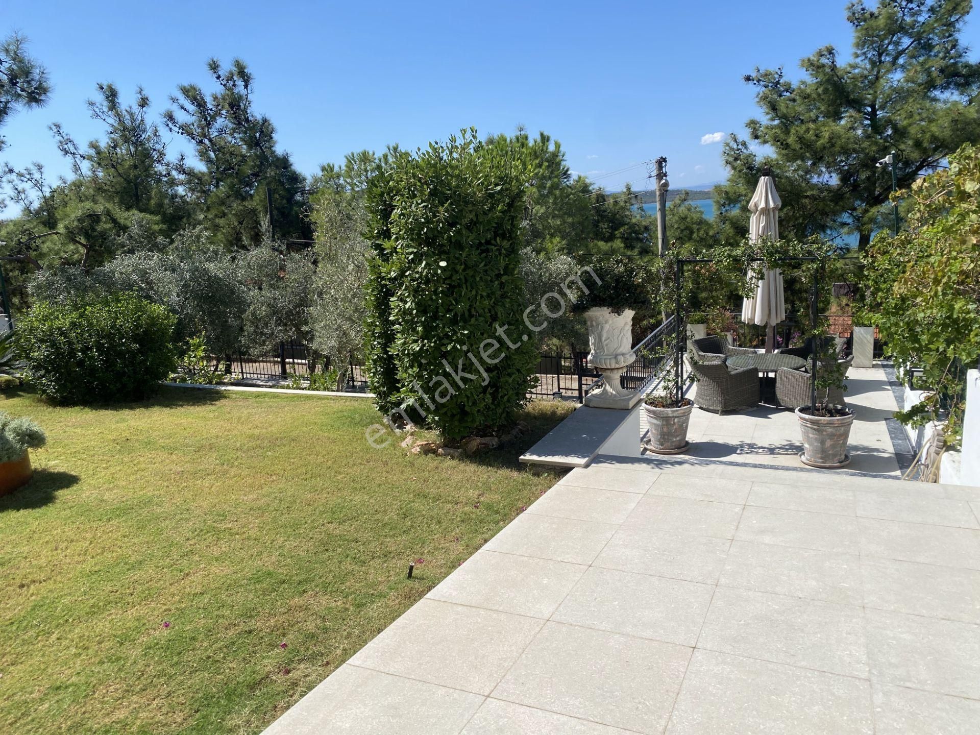 Balıkesir Ayvalık Camlık Ta Satılık Muhtesem Köşk - Görsel 5