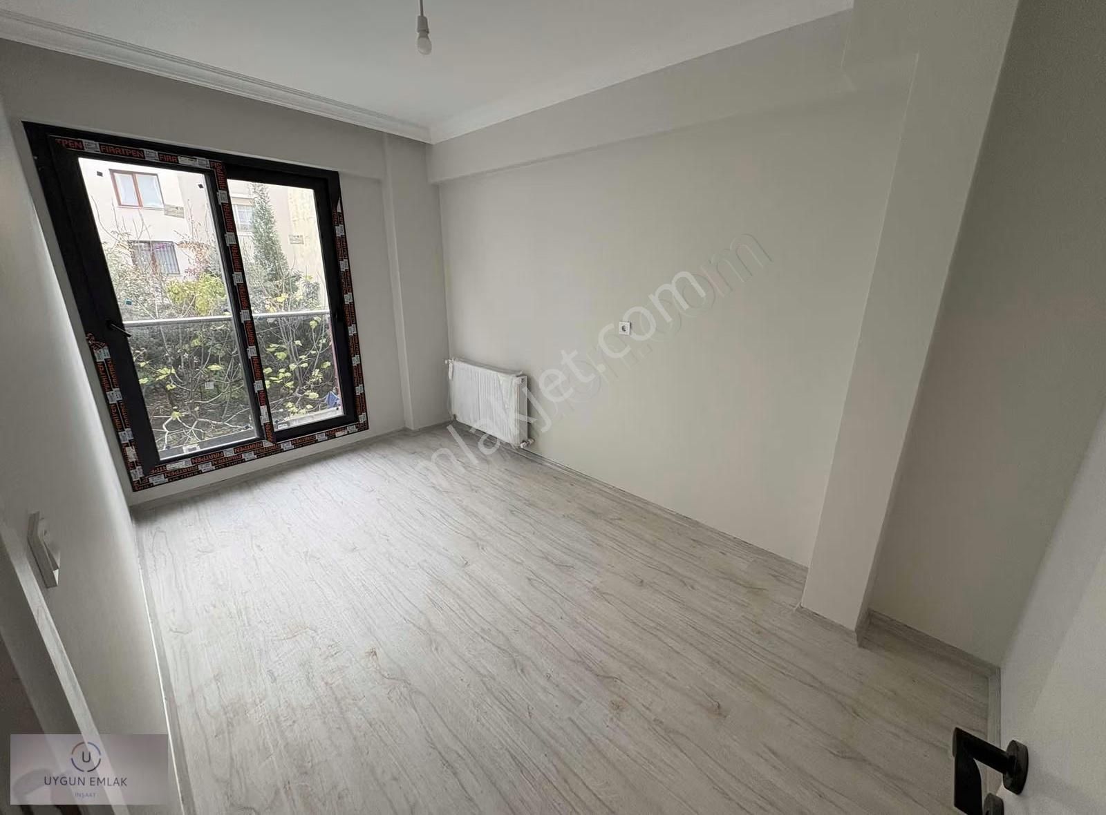 Buca Üç Kuyular Meydan Yakını Satılık Sıfır 1+1 Daire - Görsel 3