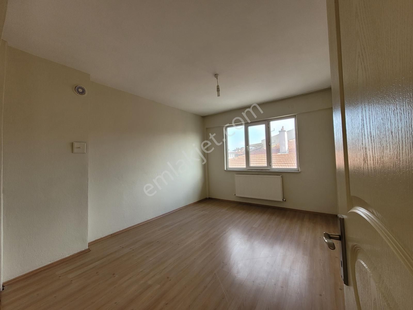 Bahçelievler'de 3+1 Kiralık Daire - Görsel 12