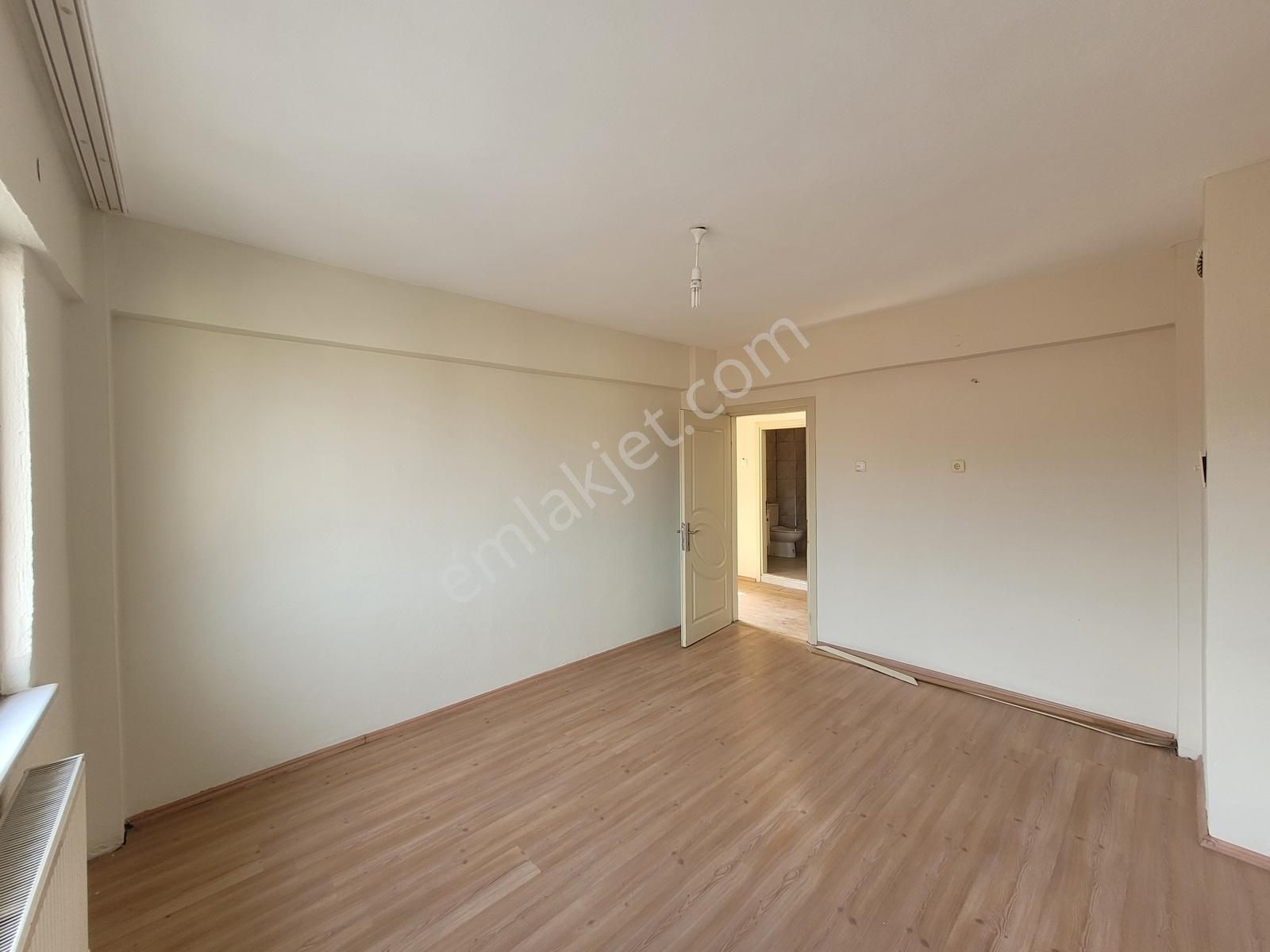 Bahçelievler'de 3+1 Kiralık Daire - Görsel 5