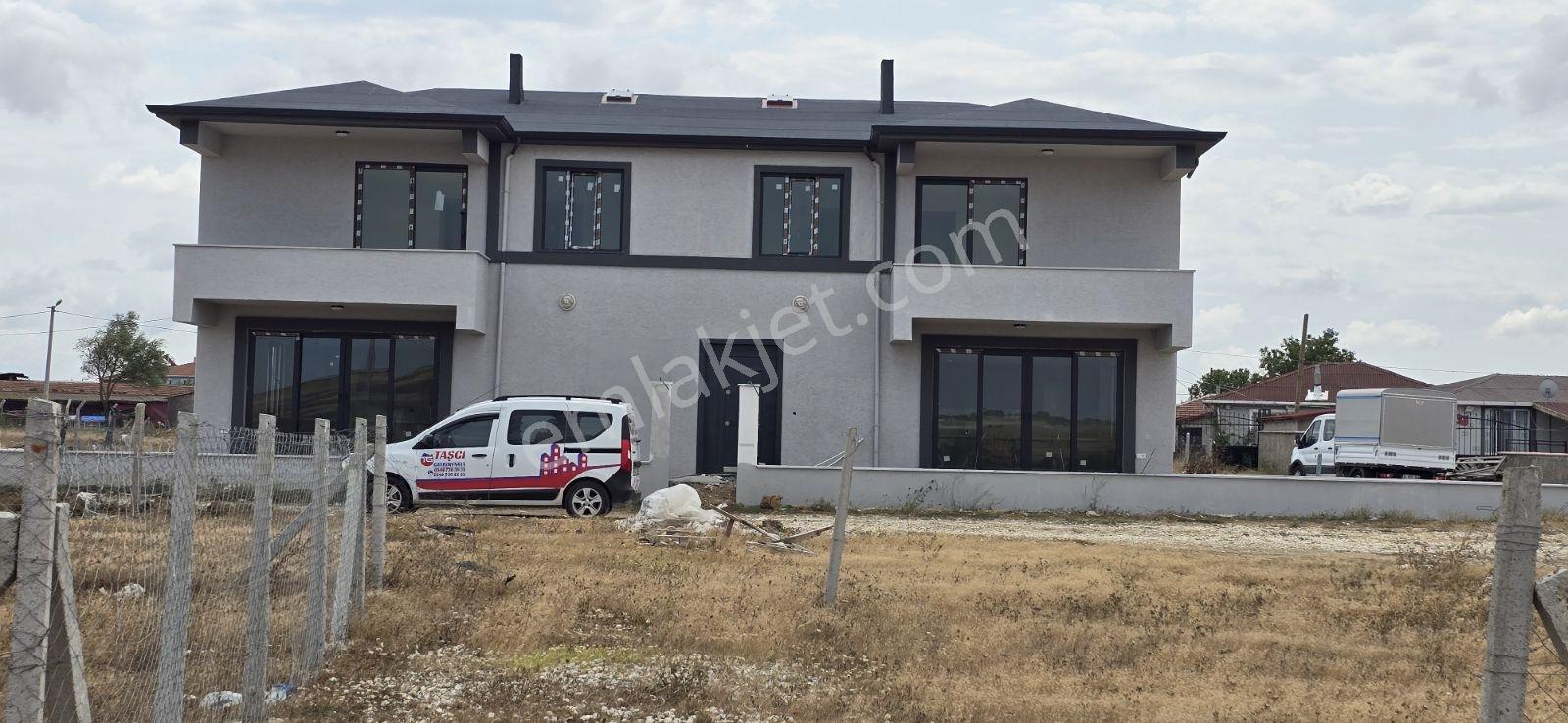 Karlıköy Merkez De Satılık Arsa - Görsel 6