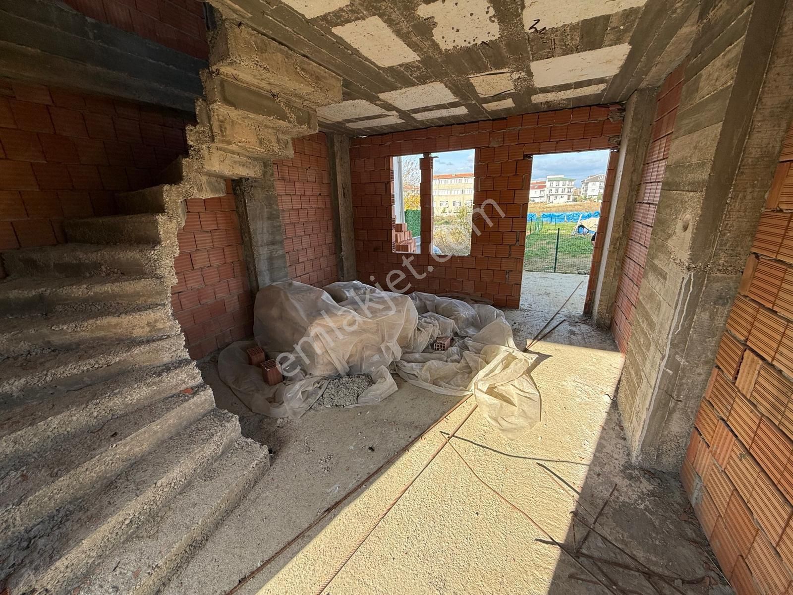 Satılık 2 Katlı Villa Kaba İnşaat - Görsel 11