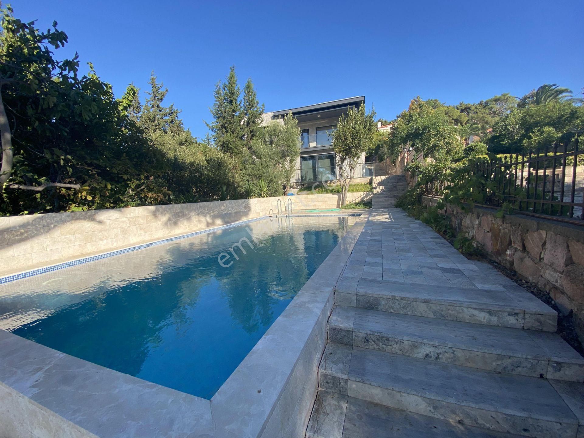 Balıkesir Ayvalık Camlık Ta Satılık 2 Adet Mustakil Ev.denize Sıfır - Görsel 29