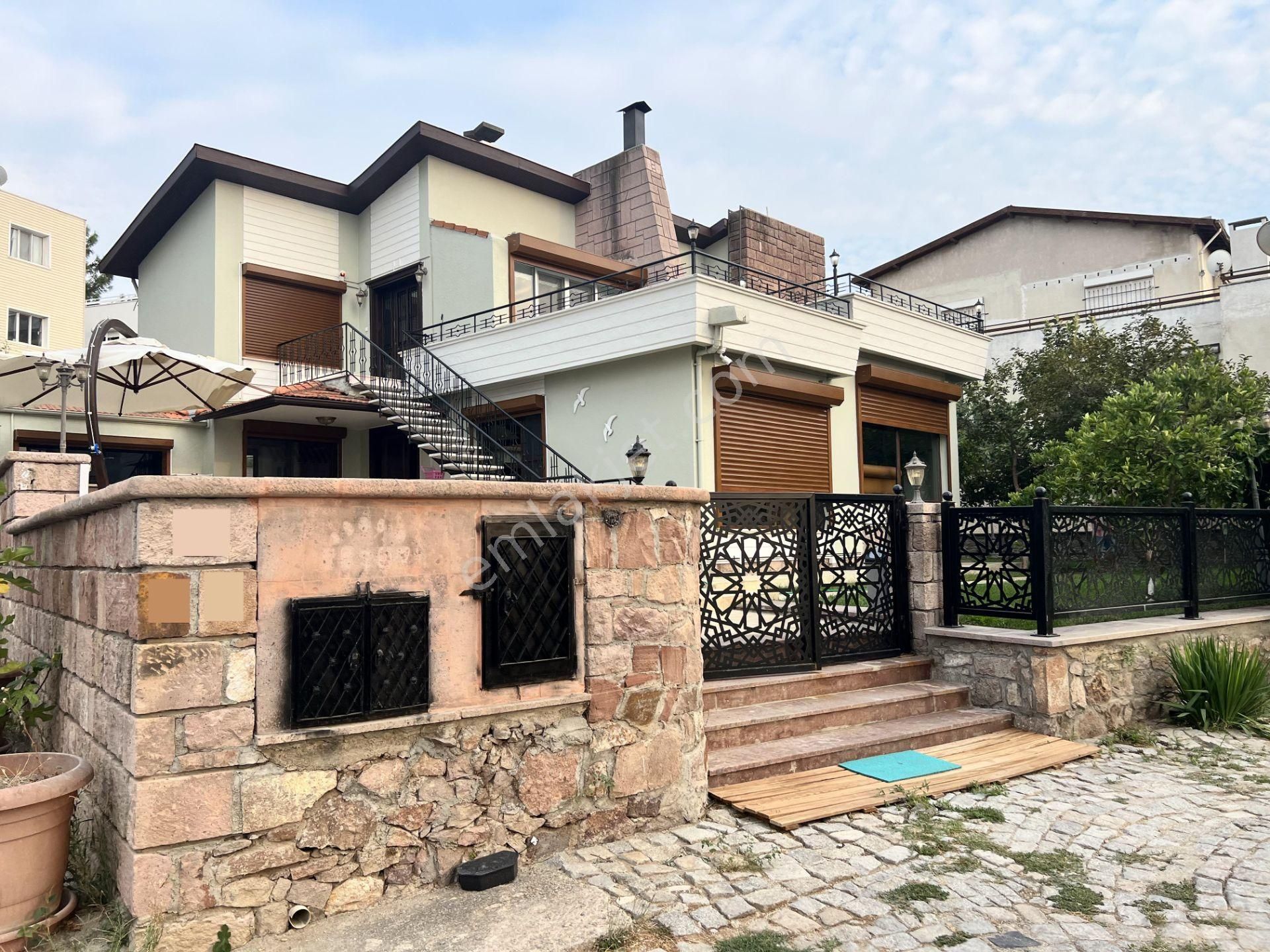 Balıkesir Ayvalık Camlık Ta Satılık Muhtesem Mustakil Ev - Görsel 5