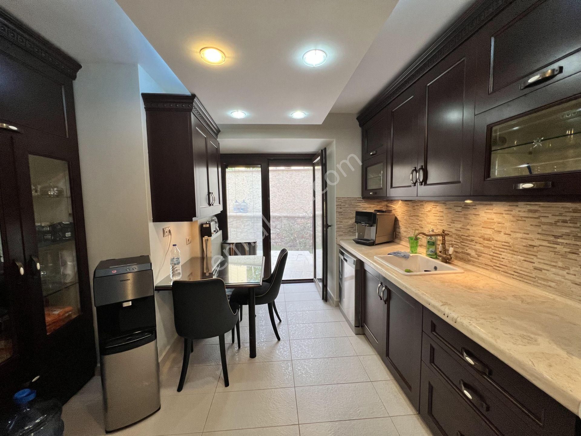 Balıkesir Ayvalık Camlık Ta Satılık Muhtesem Mustakil Ev - Görsel 9