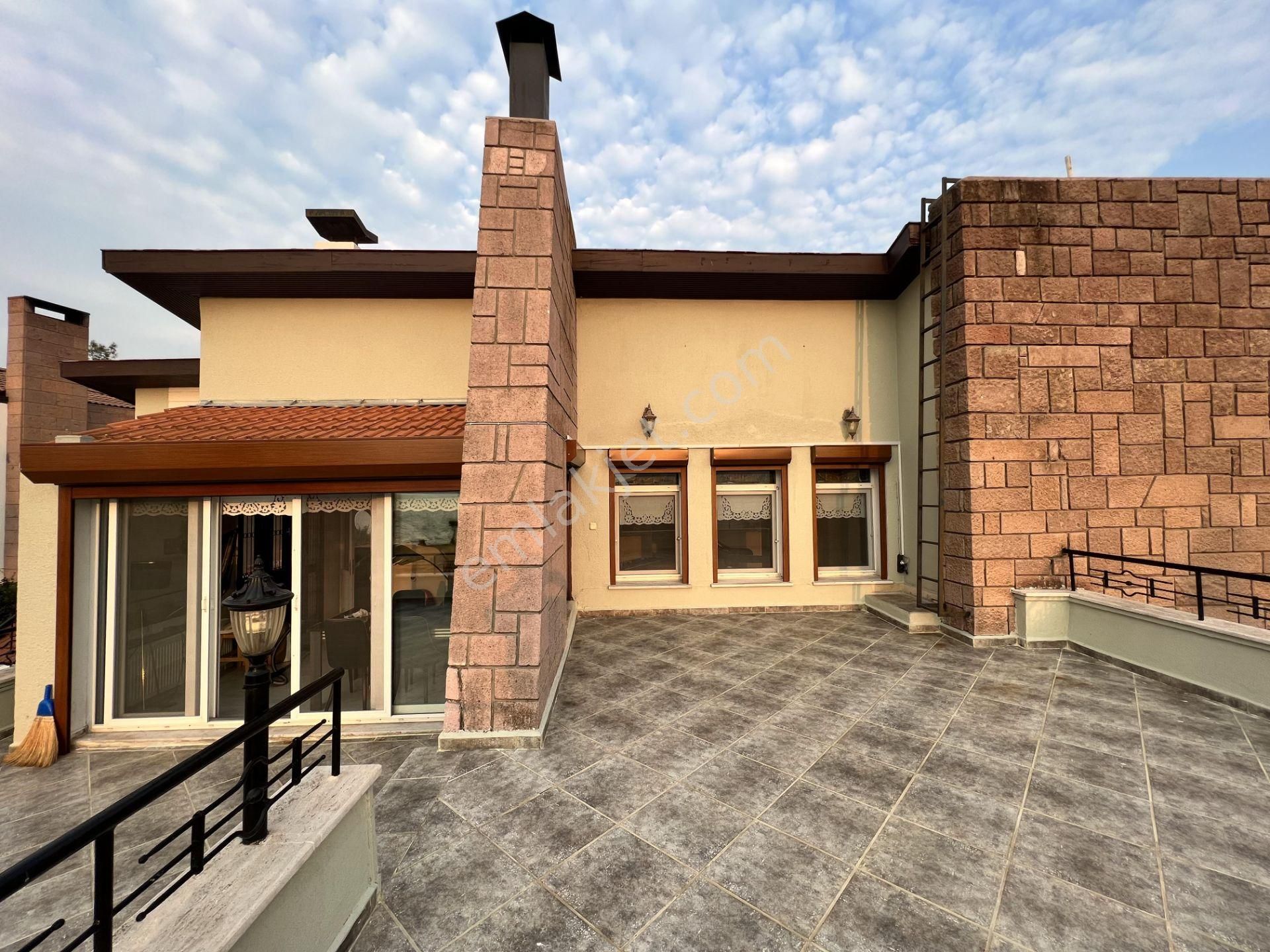 Balıkesir Ayvalık Camlık Ta Satılık Muhtesem Mustakil Ev - Görsel 25